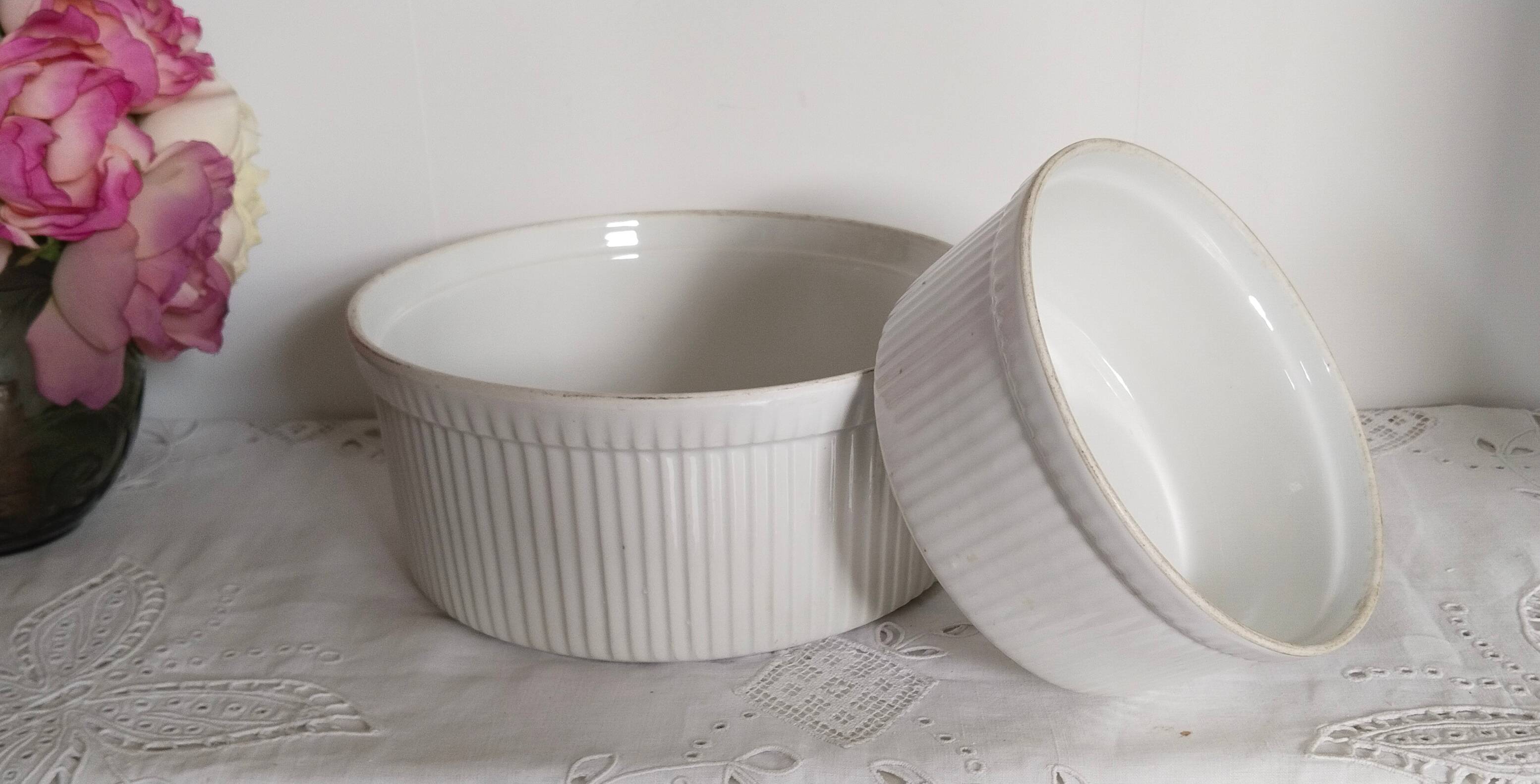 Gusseted dishes, set of 2, Apilco porcelain Pillivuyt