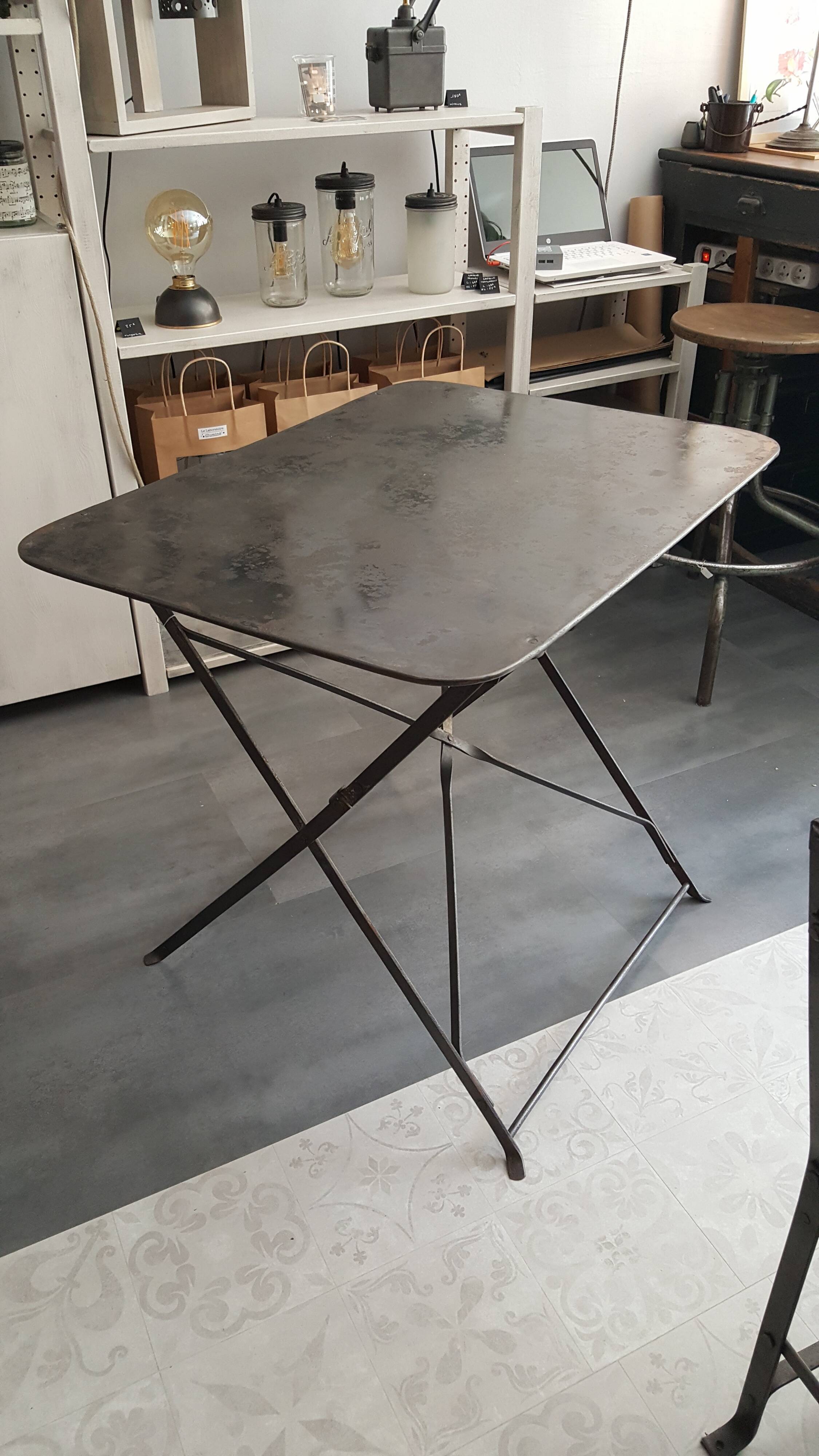 Steel table