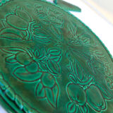 Pie dish and its spatula in green bubble tutti-frutti motifs