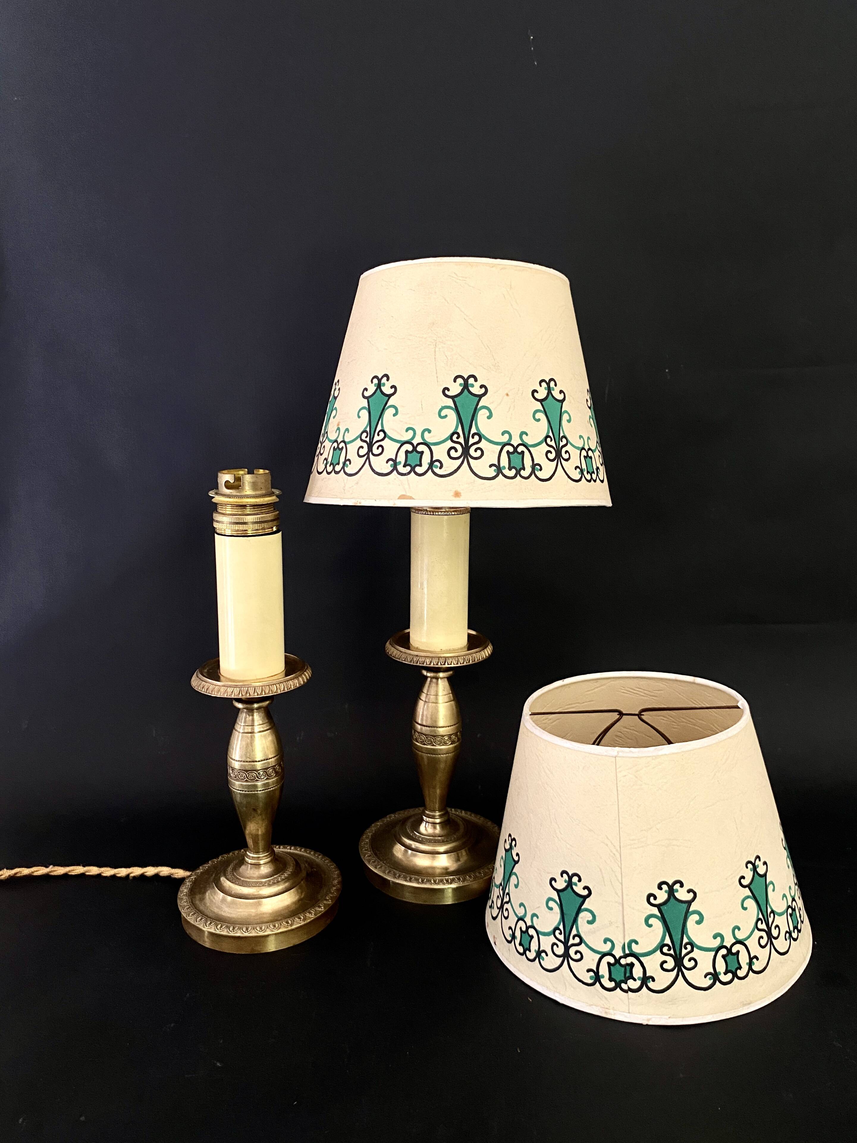 Brass lamp, 2 M new fabric cable, painted lampshade