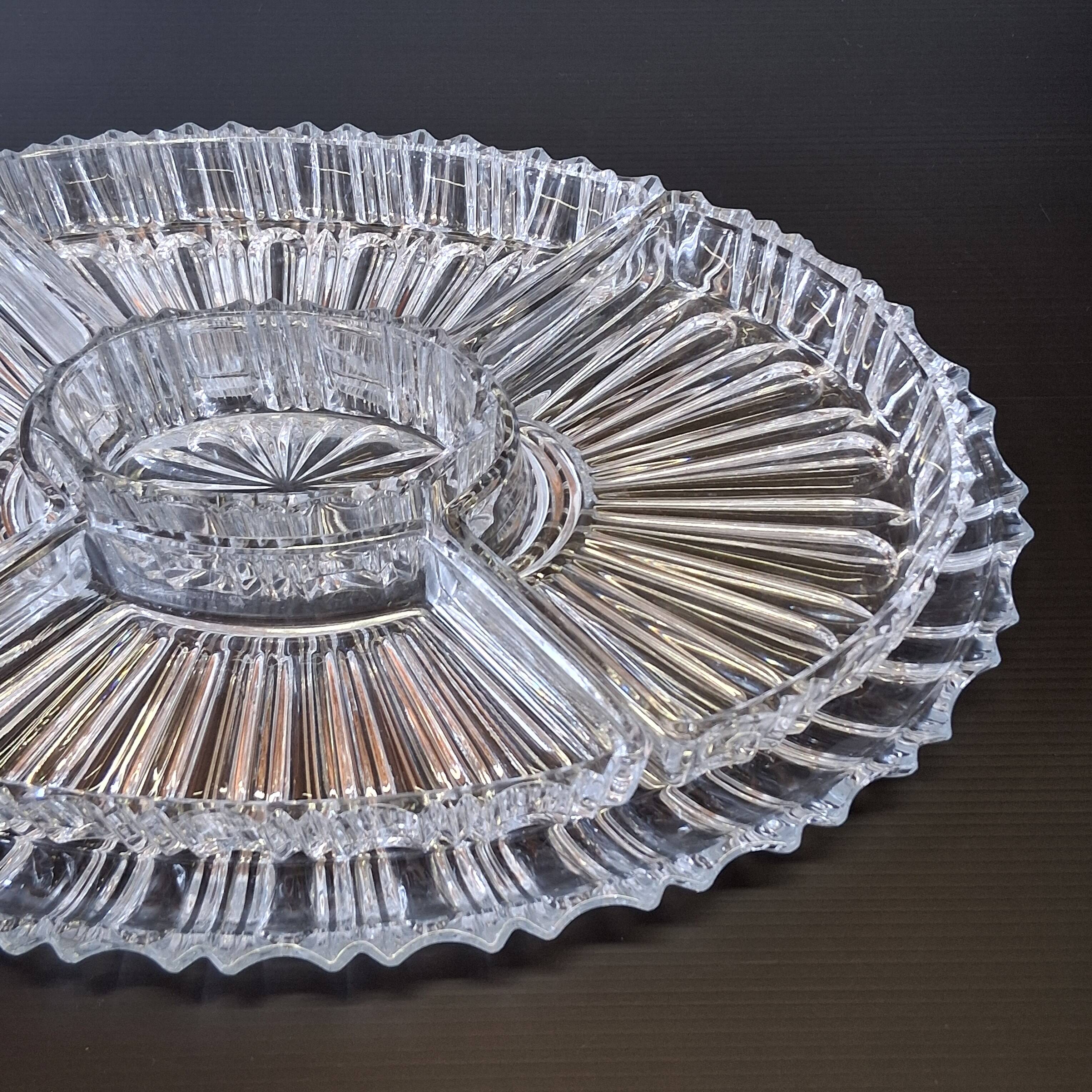 Very nice old glass hors d'oeuvre dish.