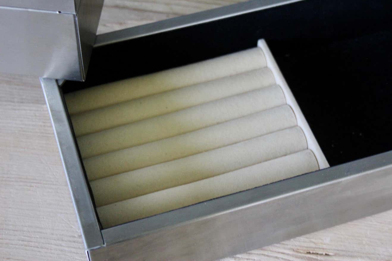 Stainless steel jewelry box