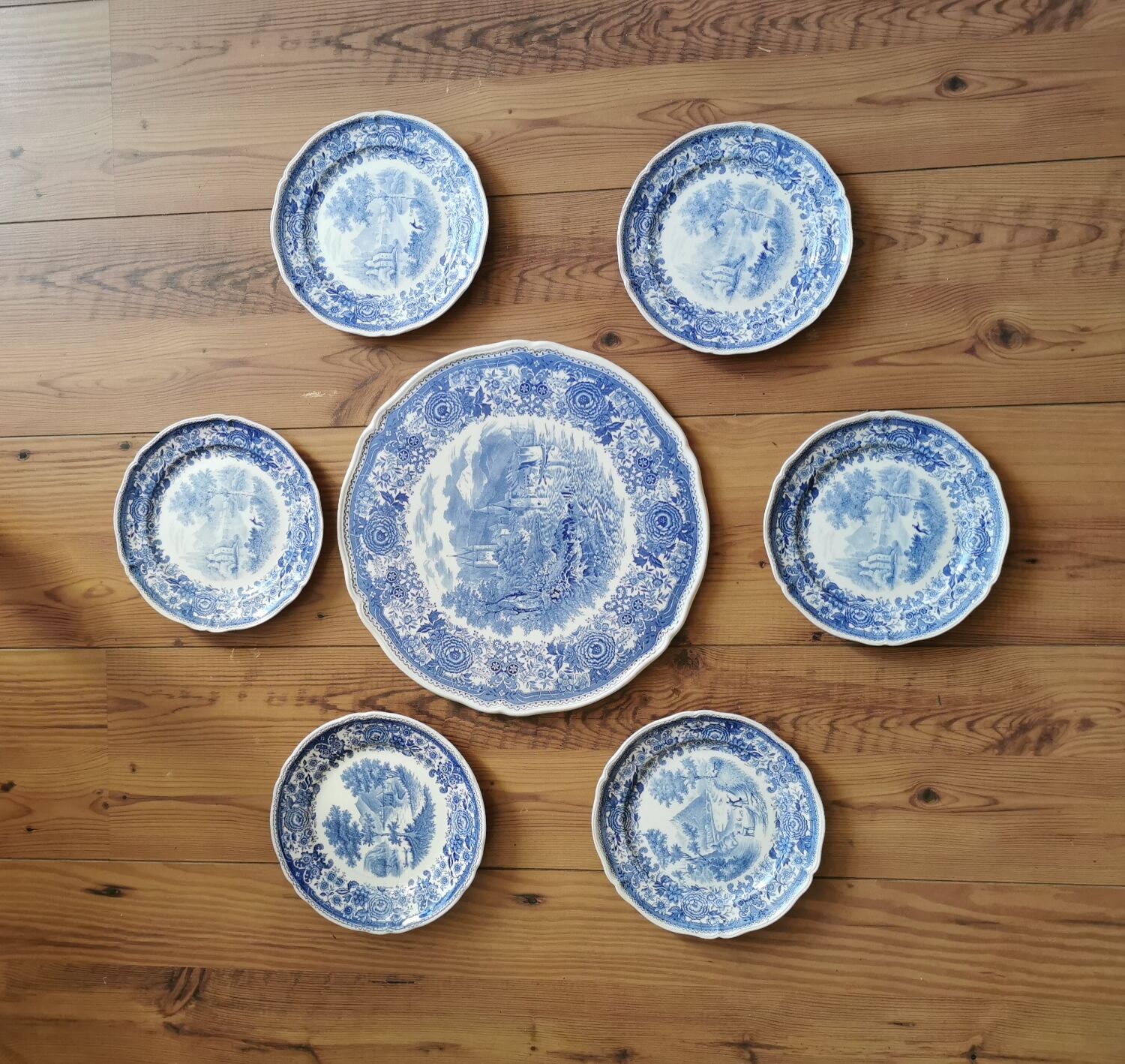 Villeroy and Boch dessert service
