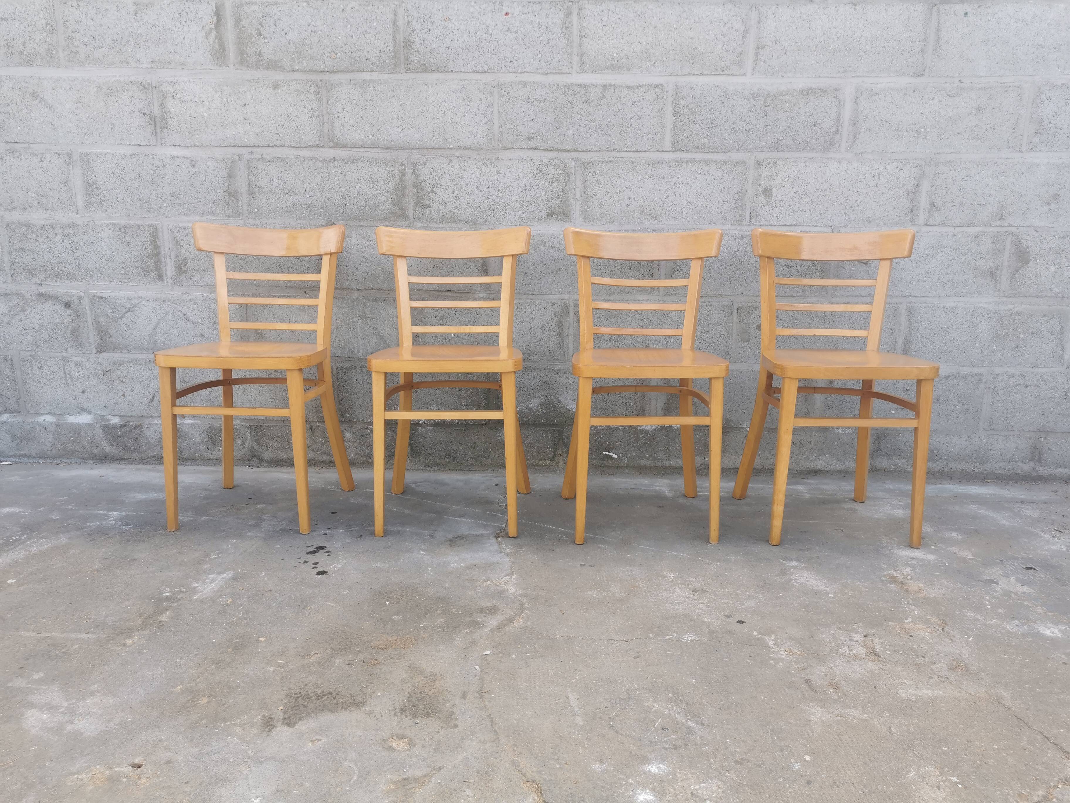 Set de quatre chaises bistrot Baumann