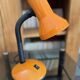 Lampe articulée orange, années 80-90