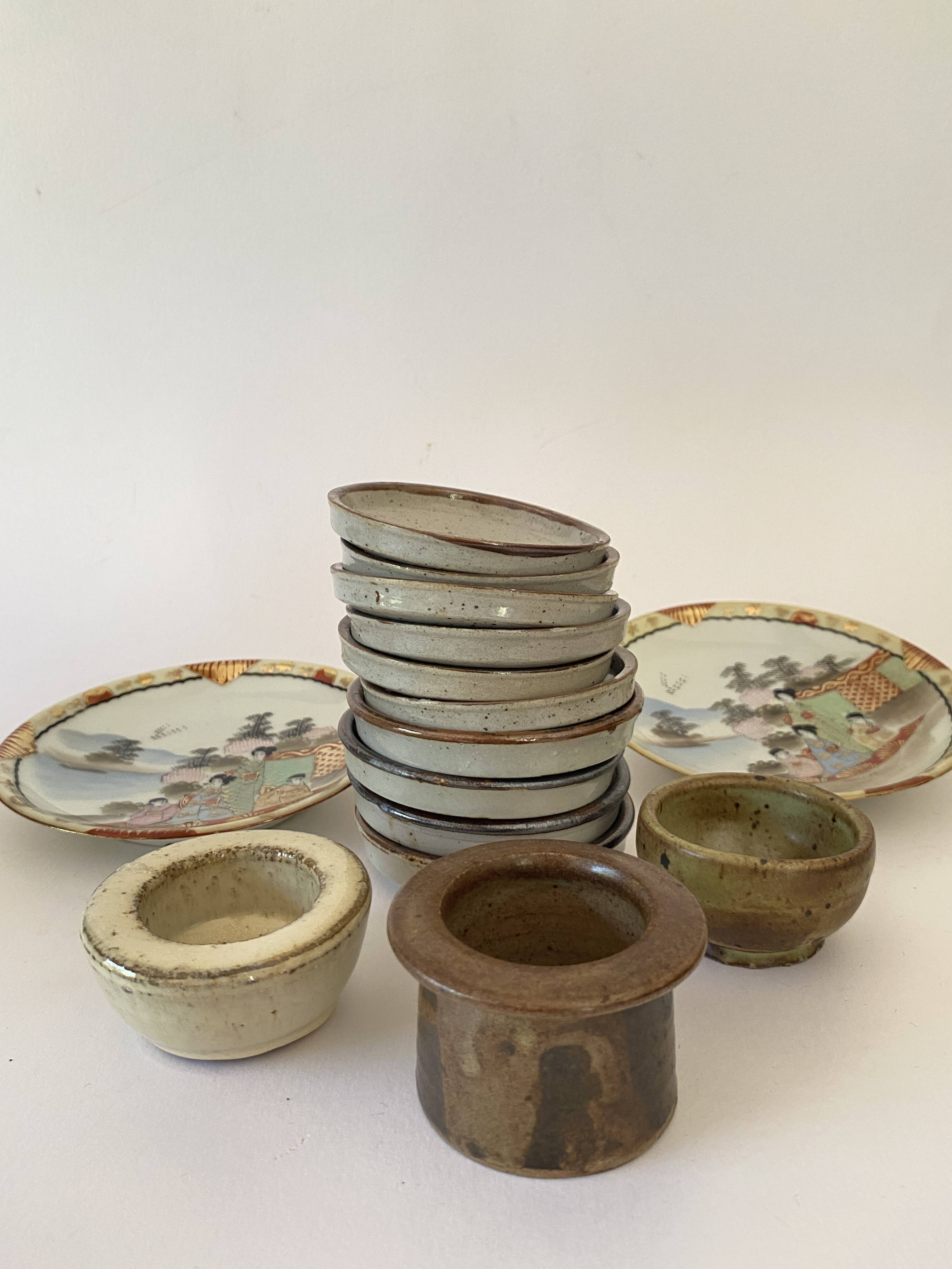 10 Individual spice and sauce cups