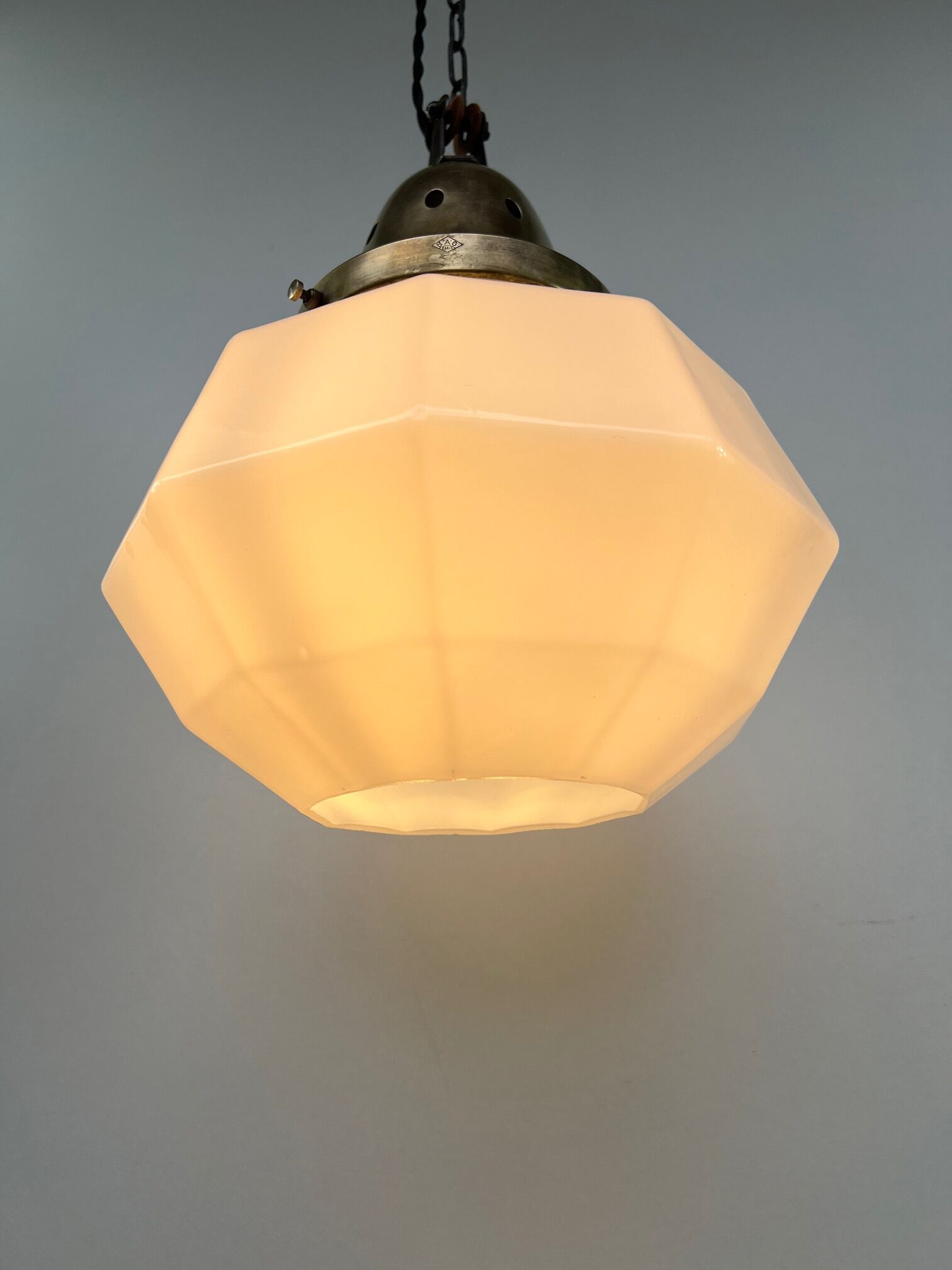 Hanging bag paris 1920 1930 opaline brass