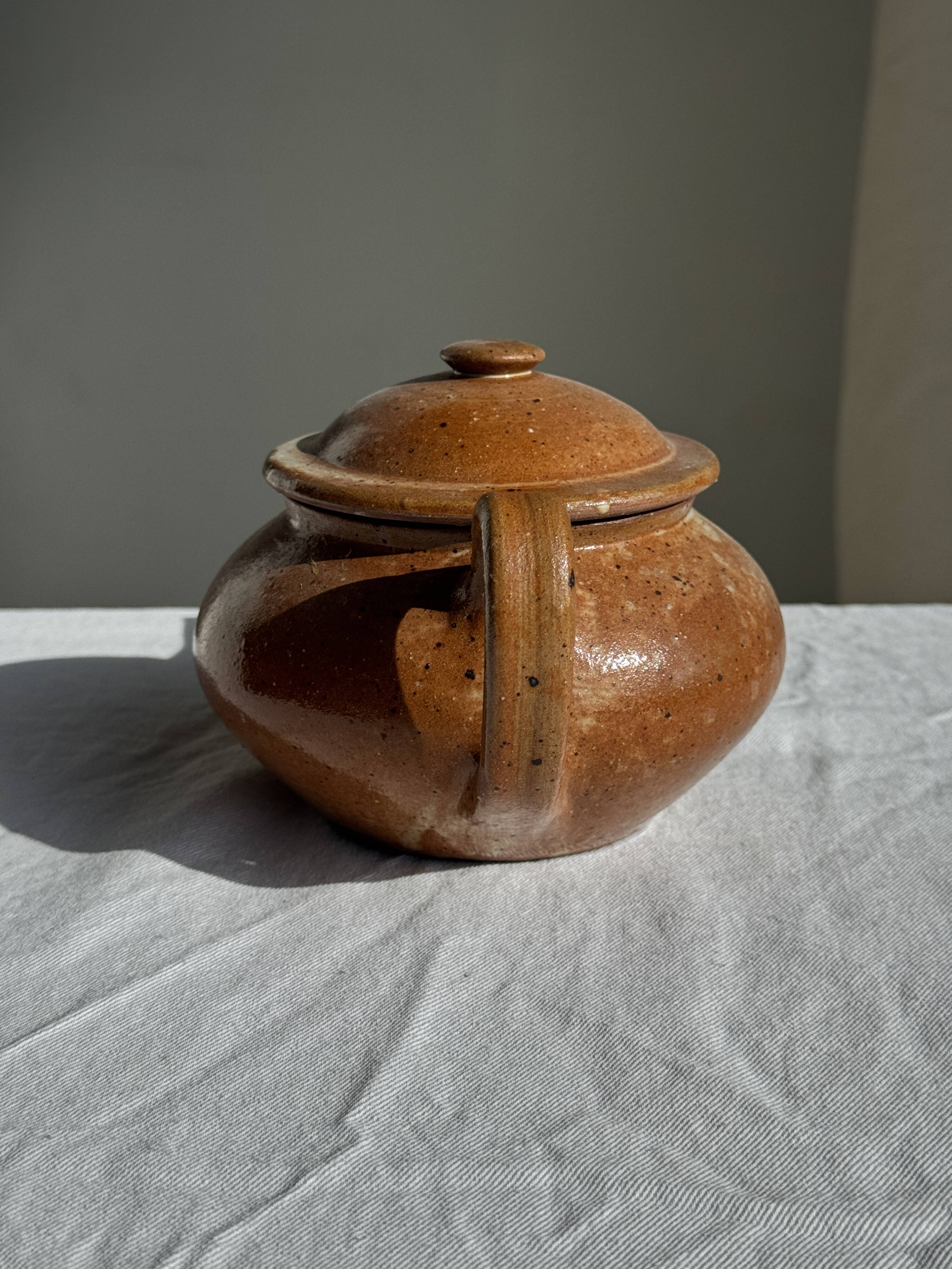 Mini teapot in stoneware H13 D15