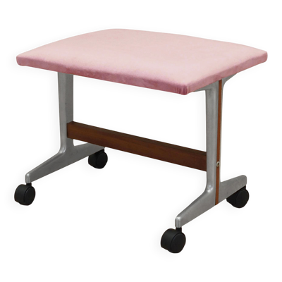 Repose-pieds danois rose, années 1960