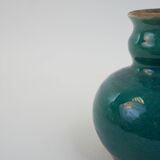 Petit vase ancien en céramique bleue
