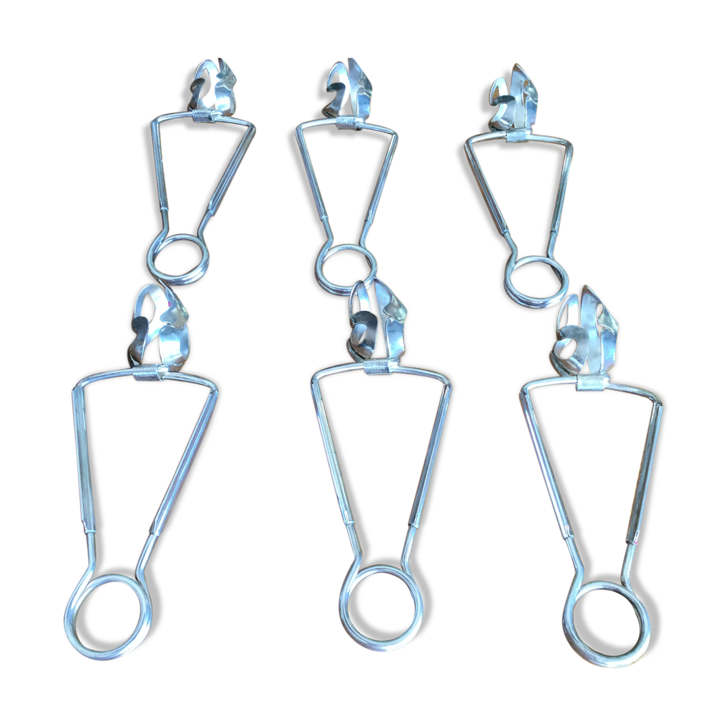 Silver metal snail claws