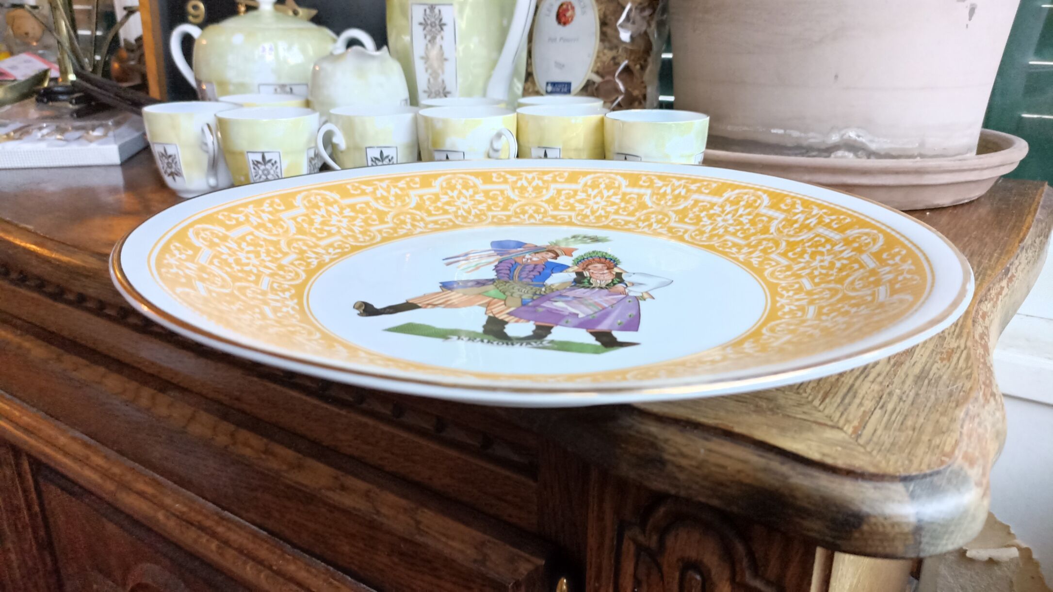 Wałbrzych porcelain serving dish - Dance