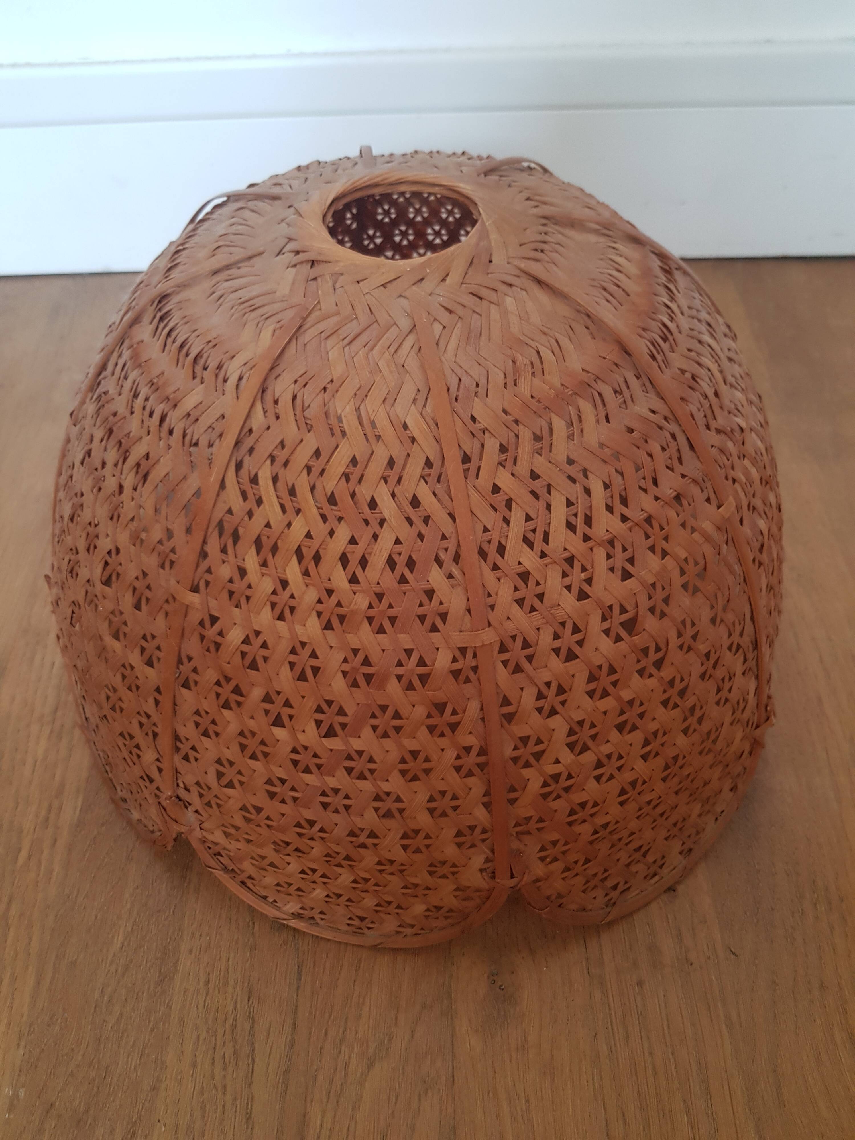 Abat-jour de suspension en rotin