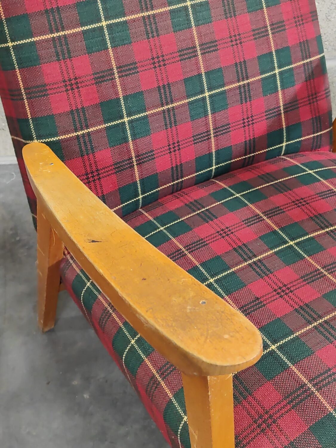 Pair of French beech armchairs from the 60s, tartan fabric