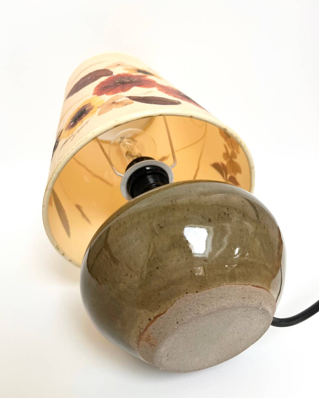 Lampe vintage fleurs séchées – France, années 70