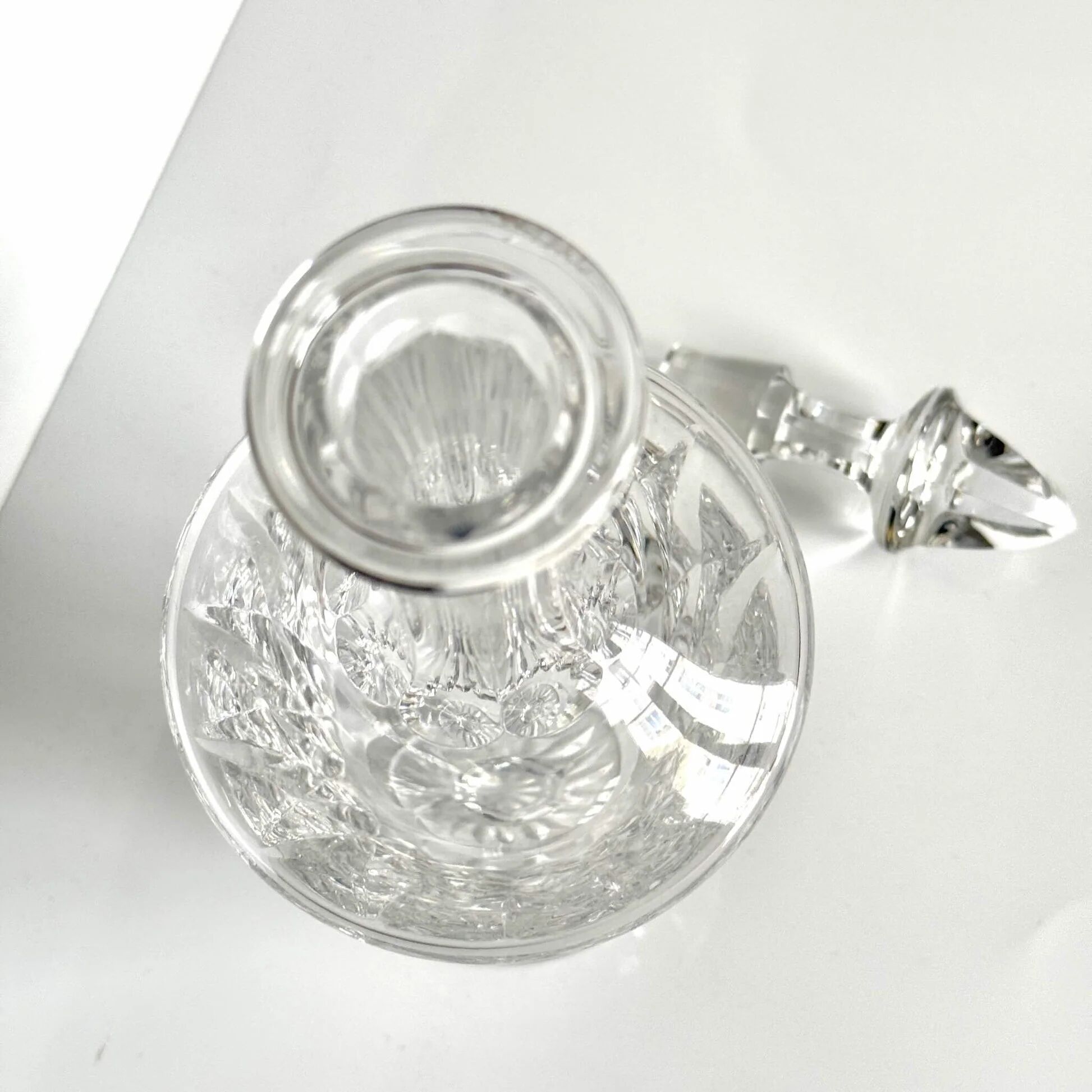 Crystal carafe from Saint-Louis – elegant size