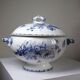 Fine earthenware soup tureen Sarreguemines model Carmen, blue decoration 19th-20th century.