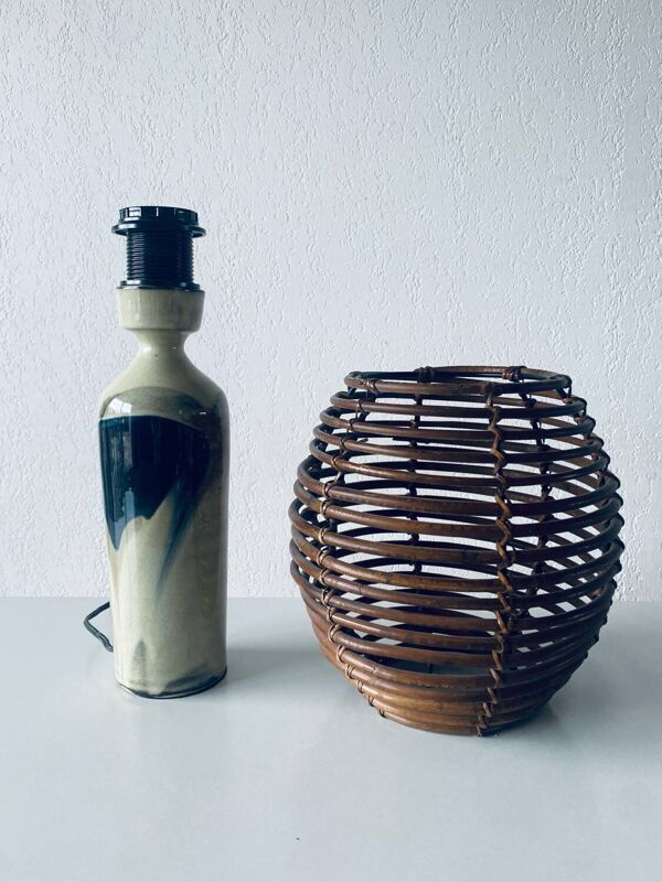 Lampe en céramique signée