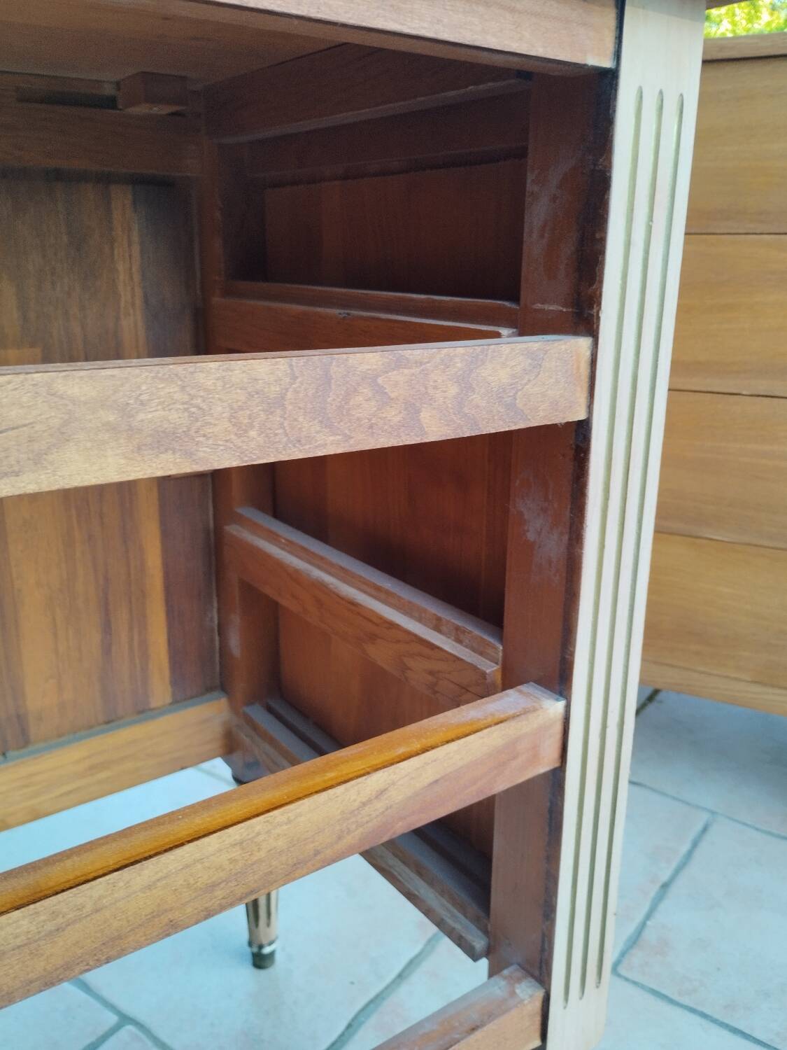 Beautiful old Louis XVI style chest of drawers