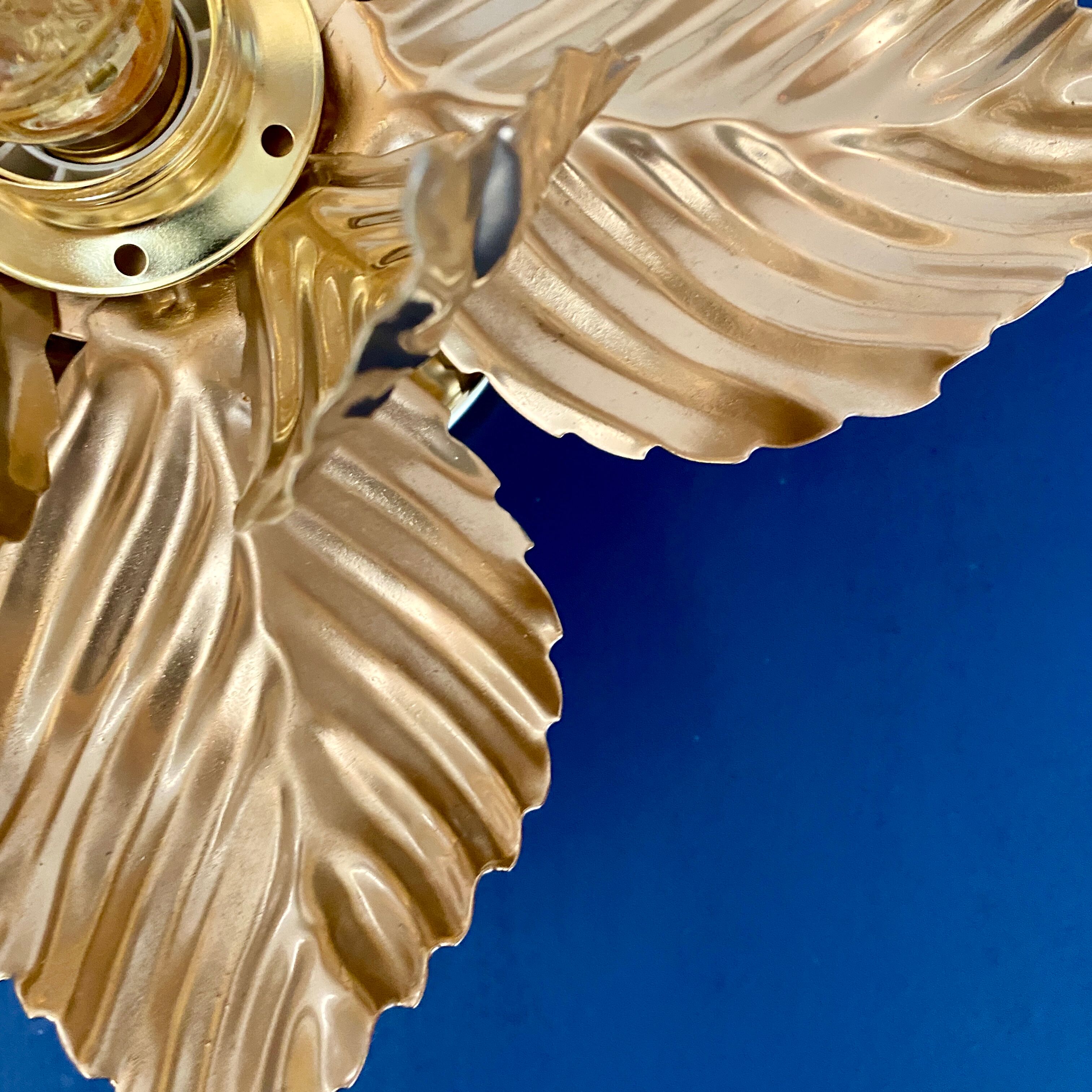 Vintage wall lamp golden leaves