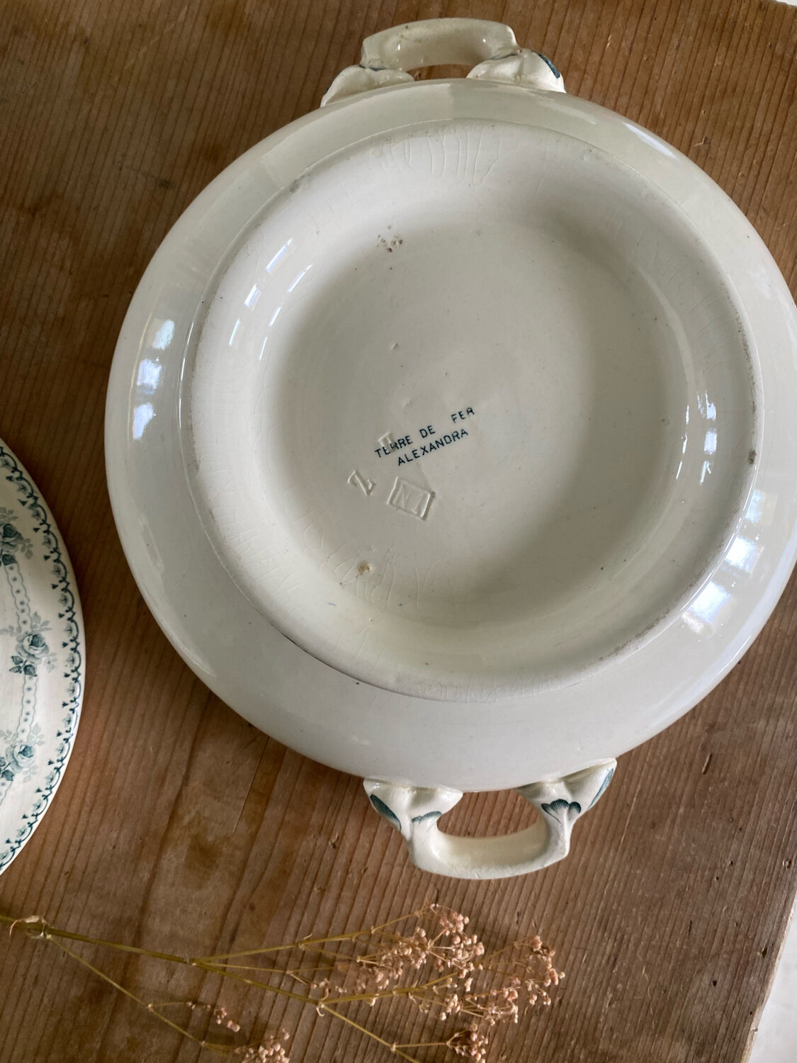 Old tureen in earthenware iron earth Alexandra