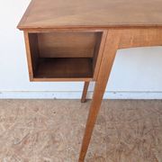 Bureau recto-verso chêne pieds compas des années 50