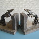Paire de serre-livres lévriers Art déco en bronze et marbre