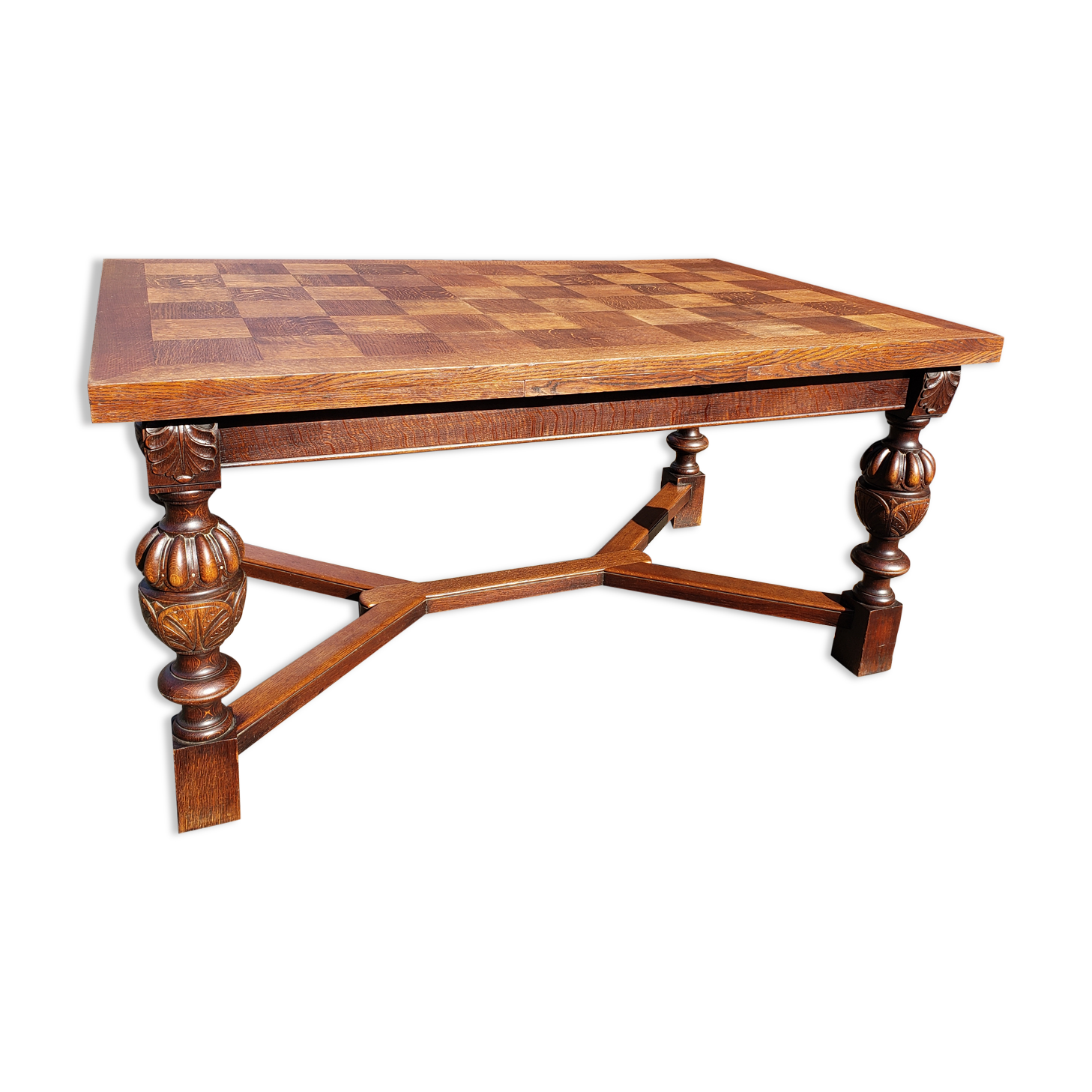 1910s Jacobean style solid oak extending drawer dining table