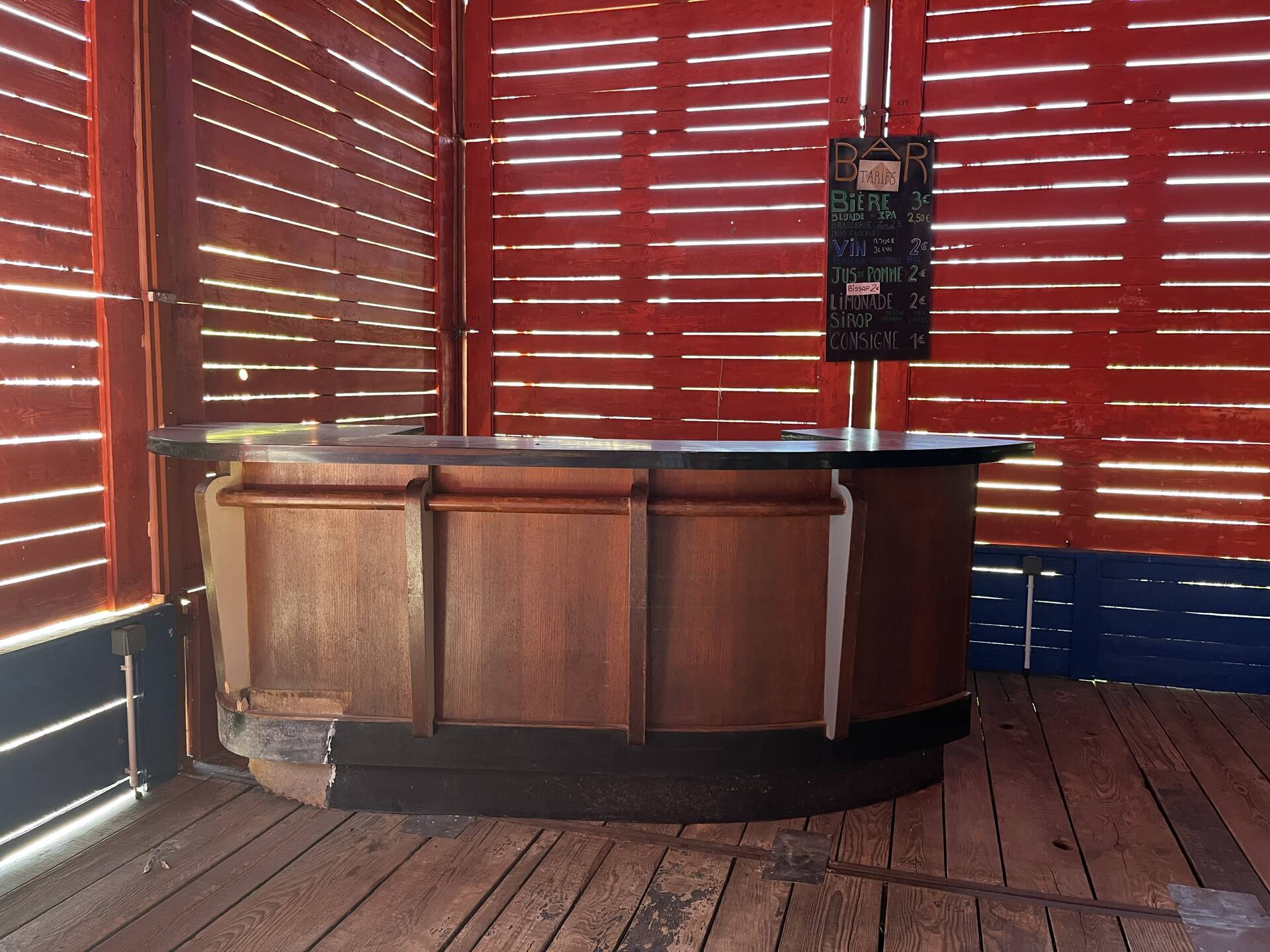 1950s bar in oak and Formica