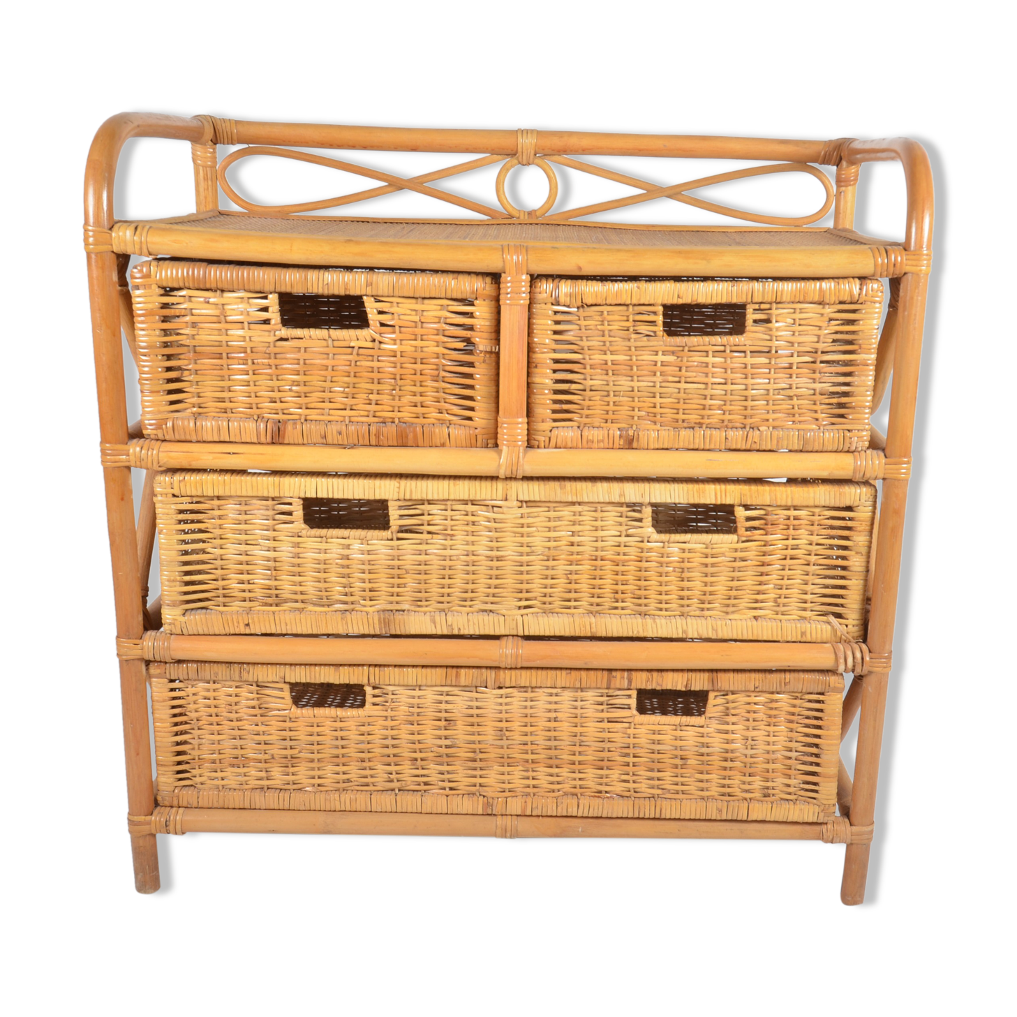 Rattan dresser