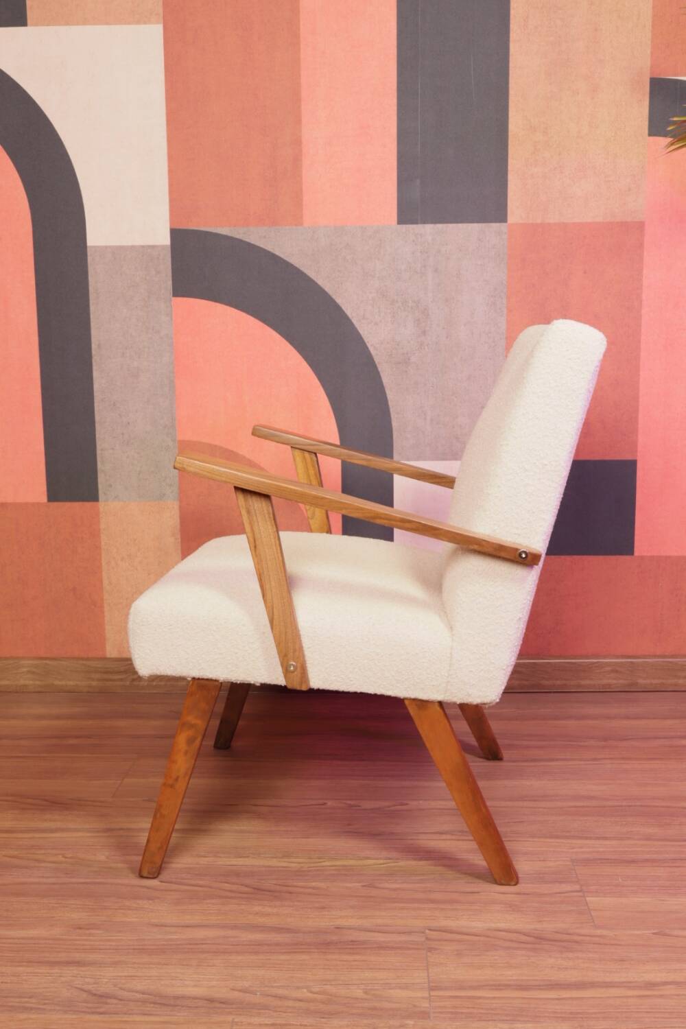 Vintage armchairs set of 2 beige bouclé walnut wood 1960