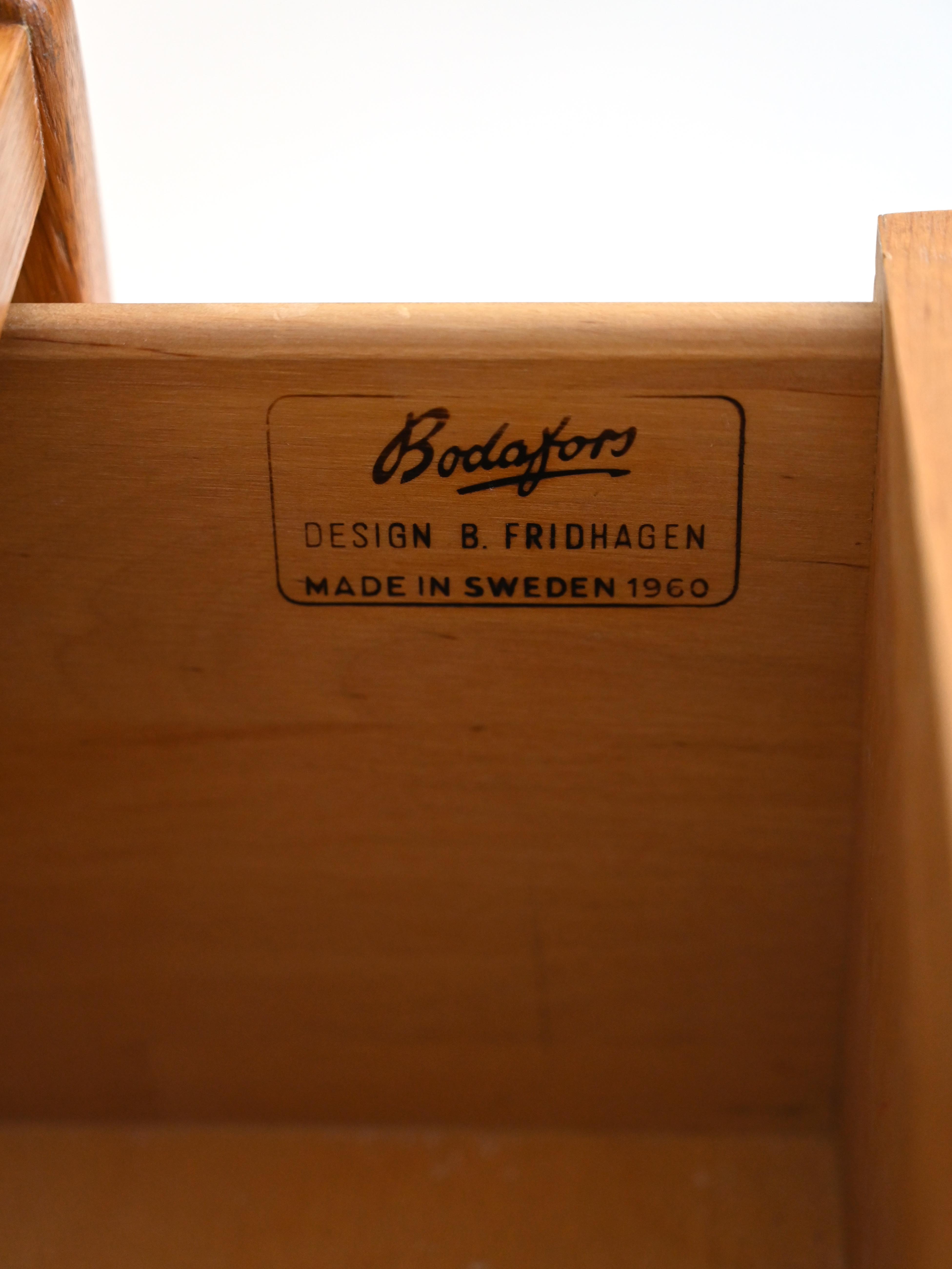 Commode moderniste de la société Bodafors