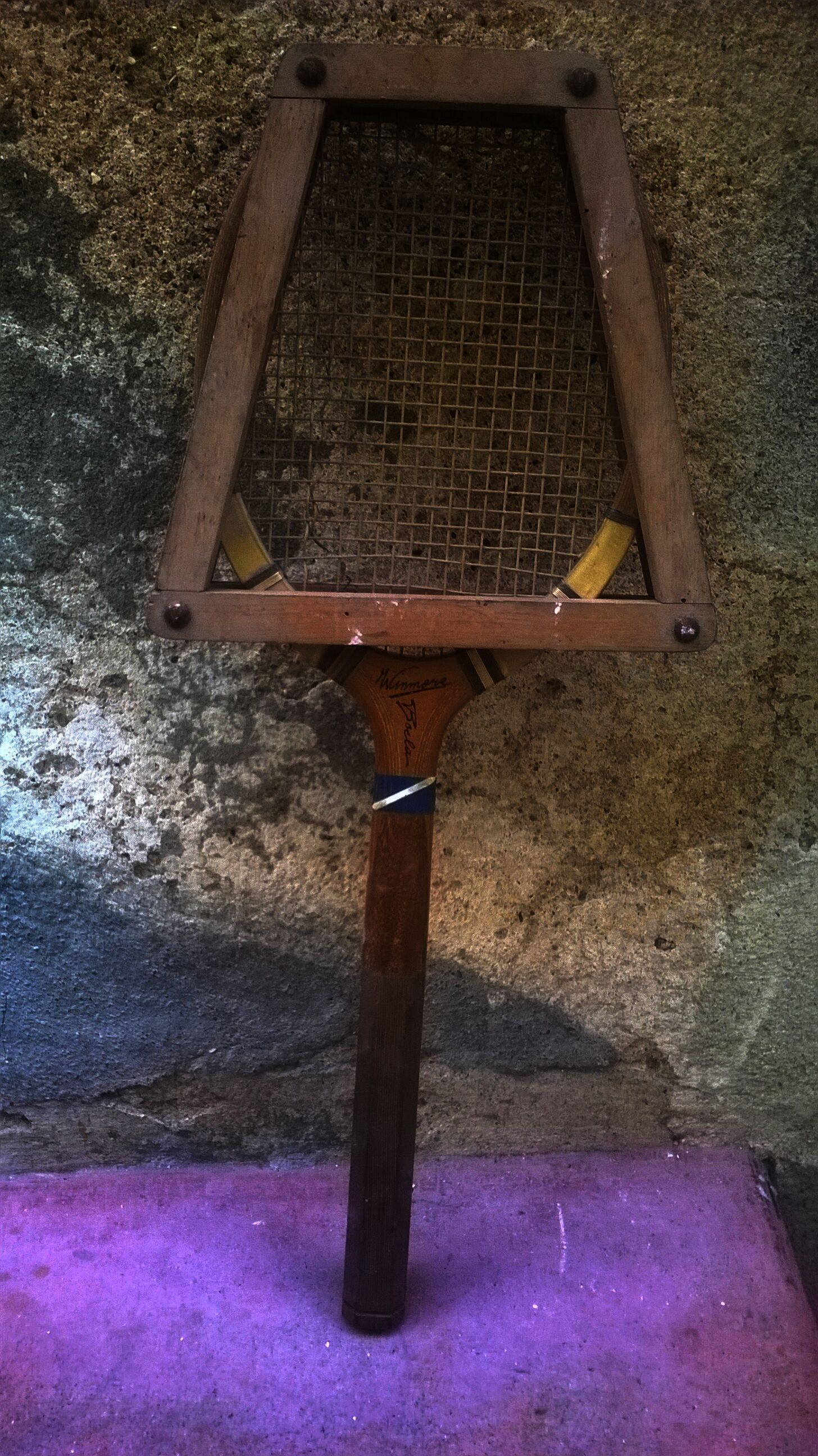 Raquette de tennis vintage