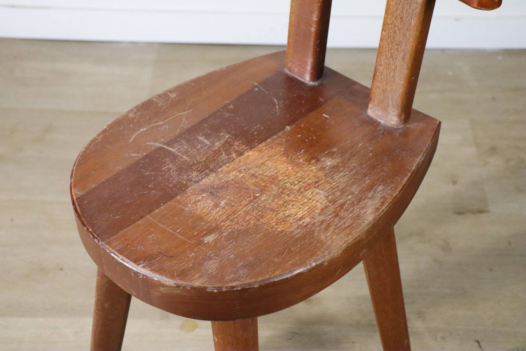 Chaise en acajou par Christian Durupt - Méribel - 1960