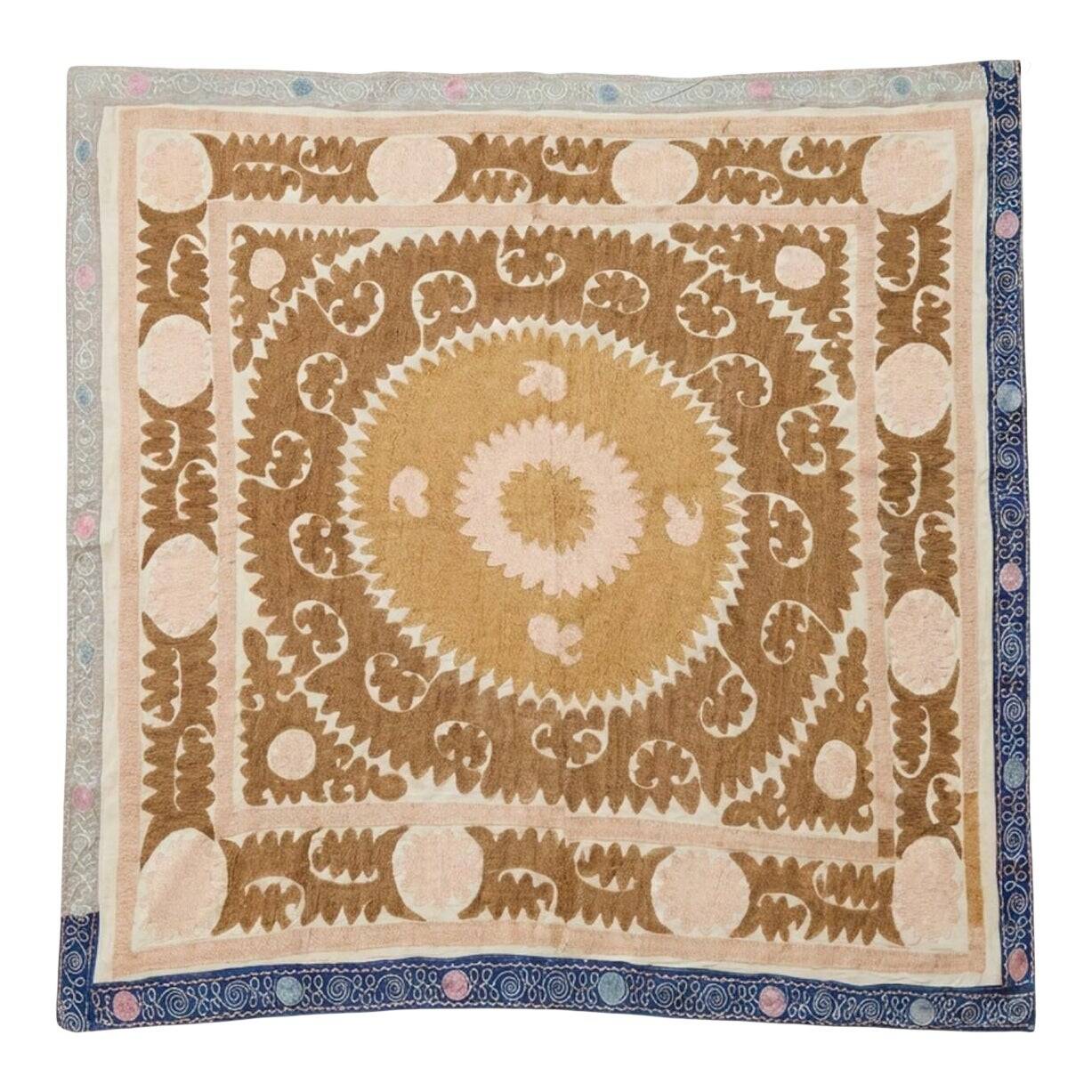 Vintage hand-embroidered tablecloth 140x156 cm