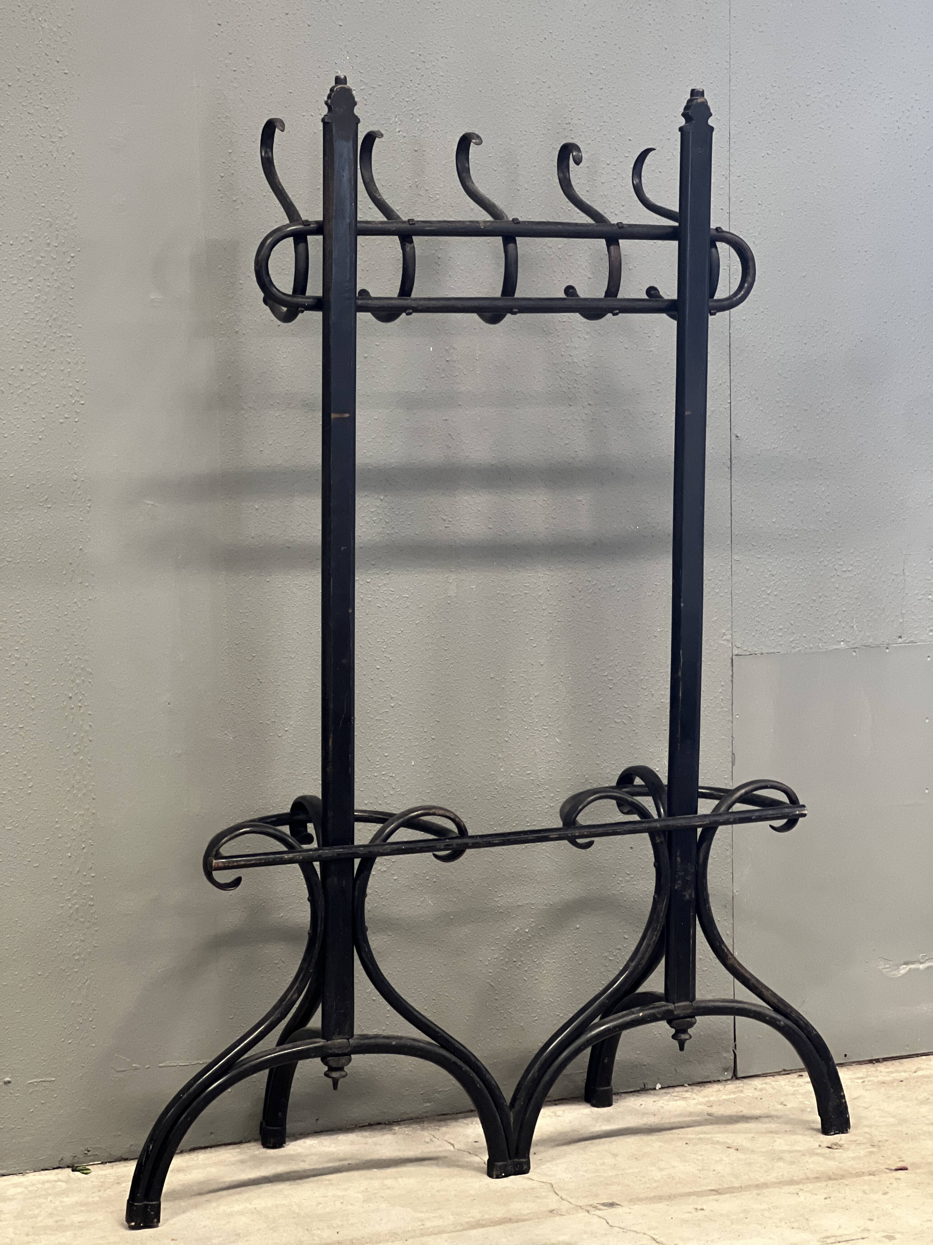 Thonet coat rack
