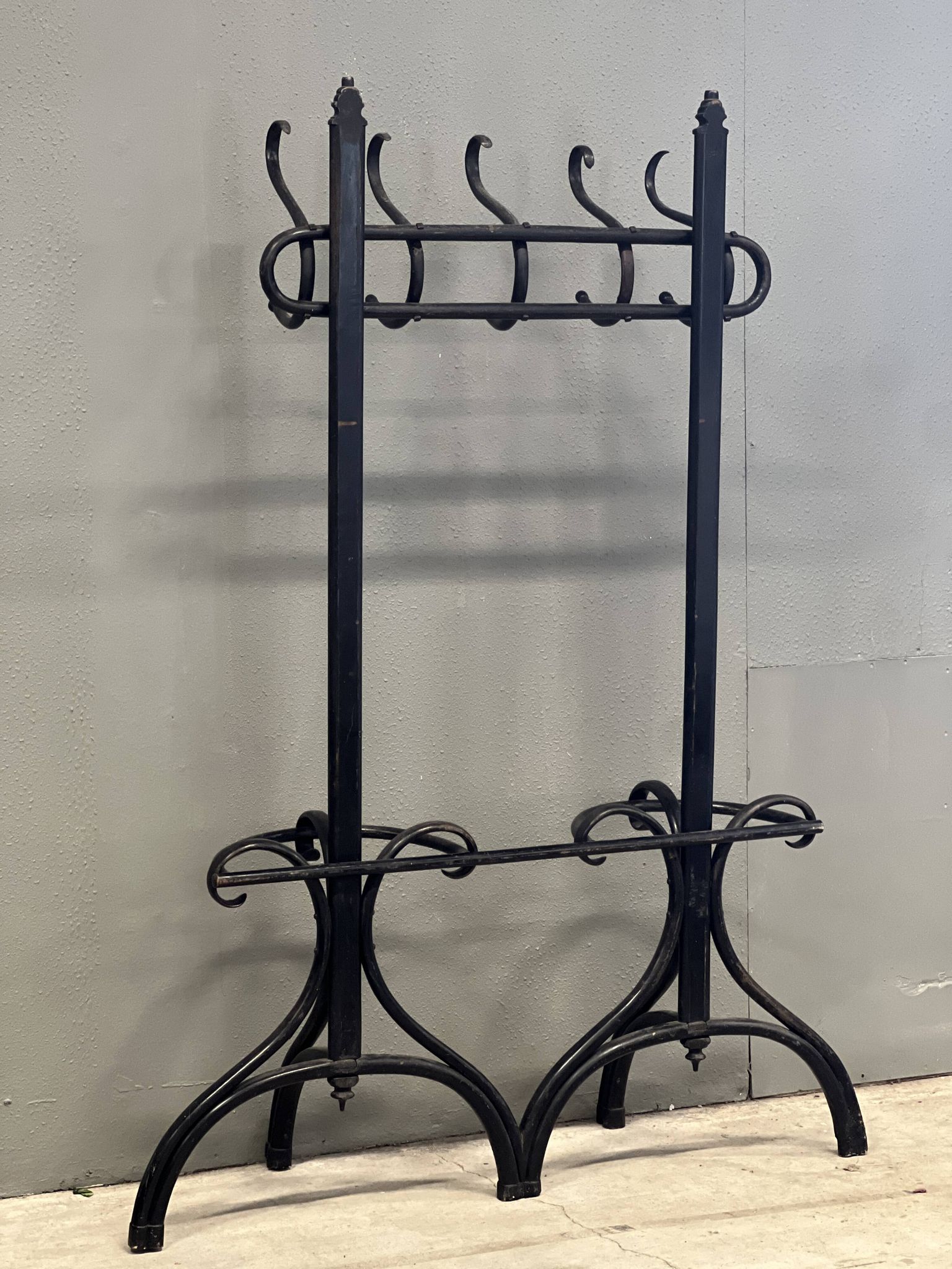 Coat rack Thonet