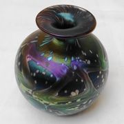 Vase boule en verre de murano signé melina