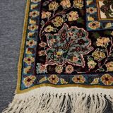 Oriental carpet in colorful silk, twentieth century 190x122cm