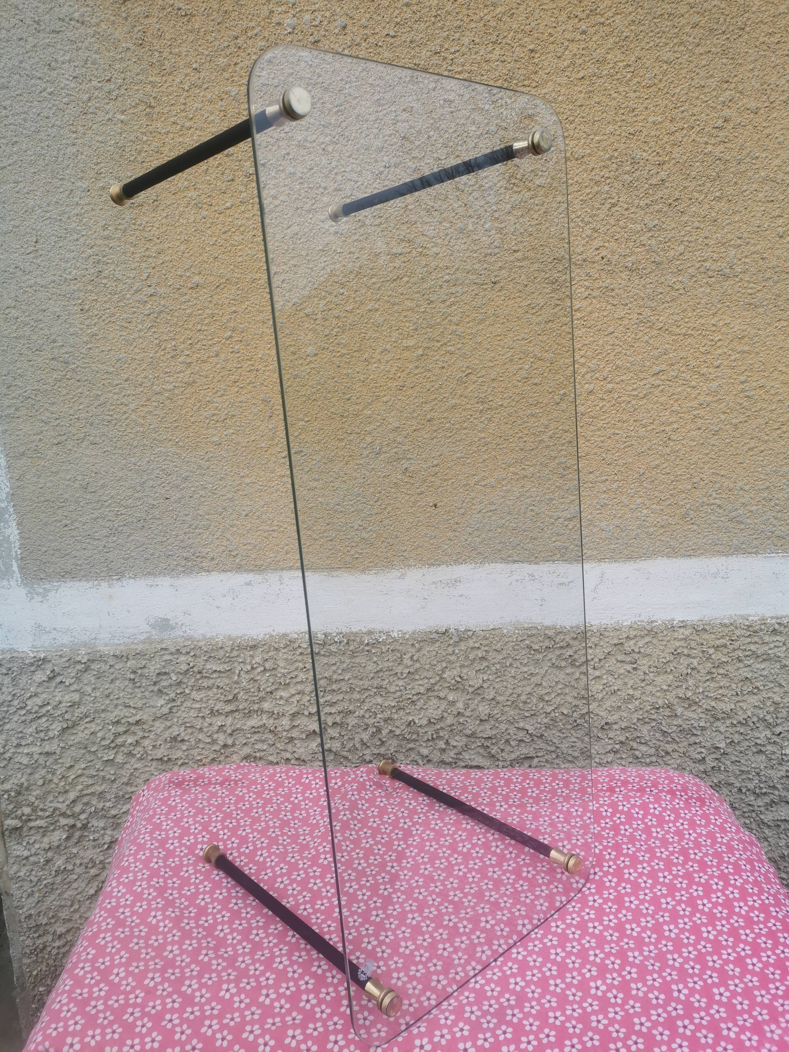 Table basse vintage "verre et laiton"
