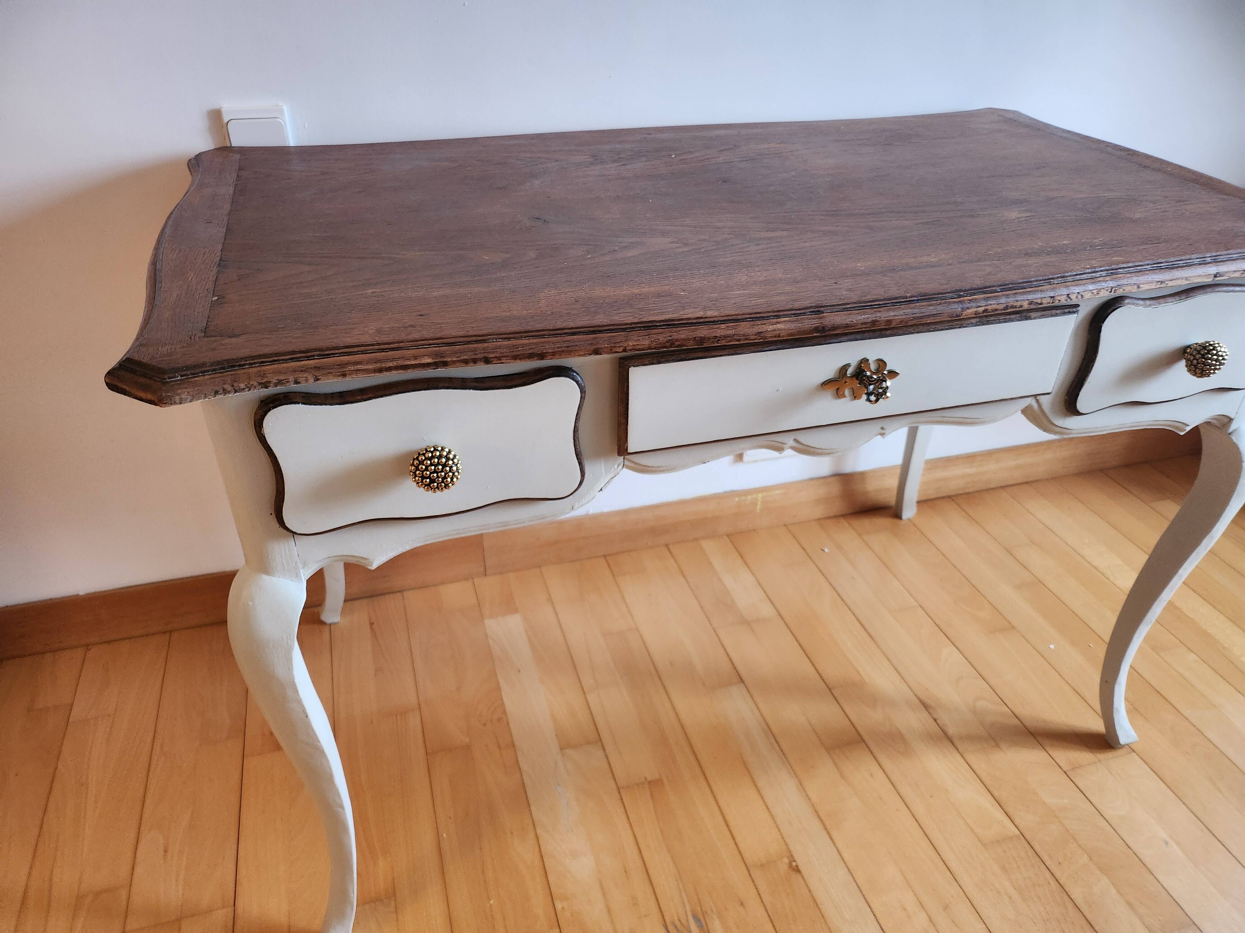 Vintage desk