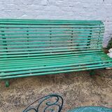 Old green garden bench Latte and wrought iron