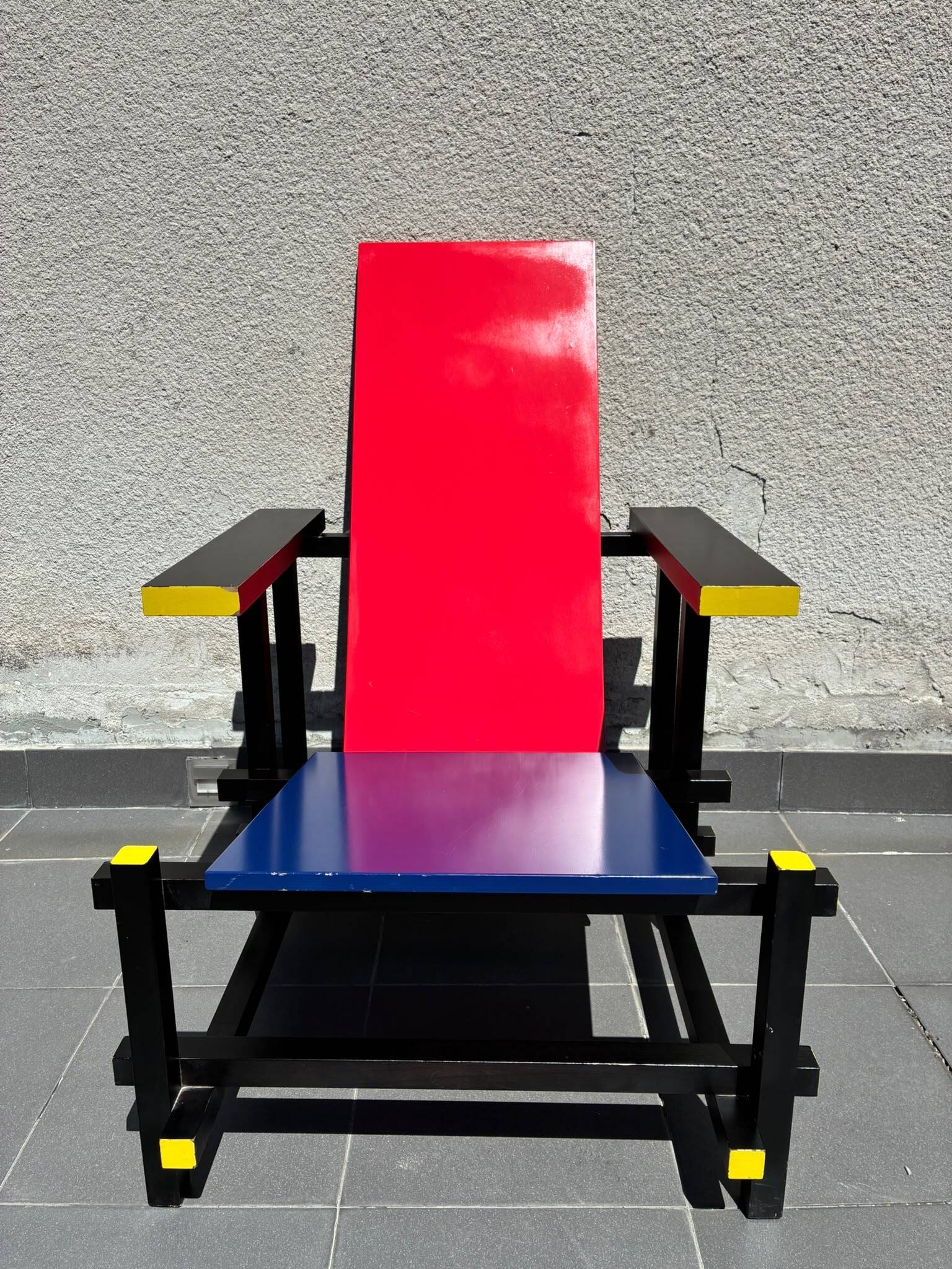 Vintage Gerrit Rietveld Red Blue Chair | De Stijl Bauhaus Icon 1918 Design