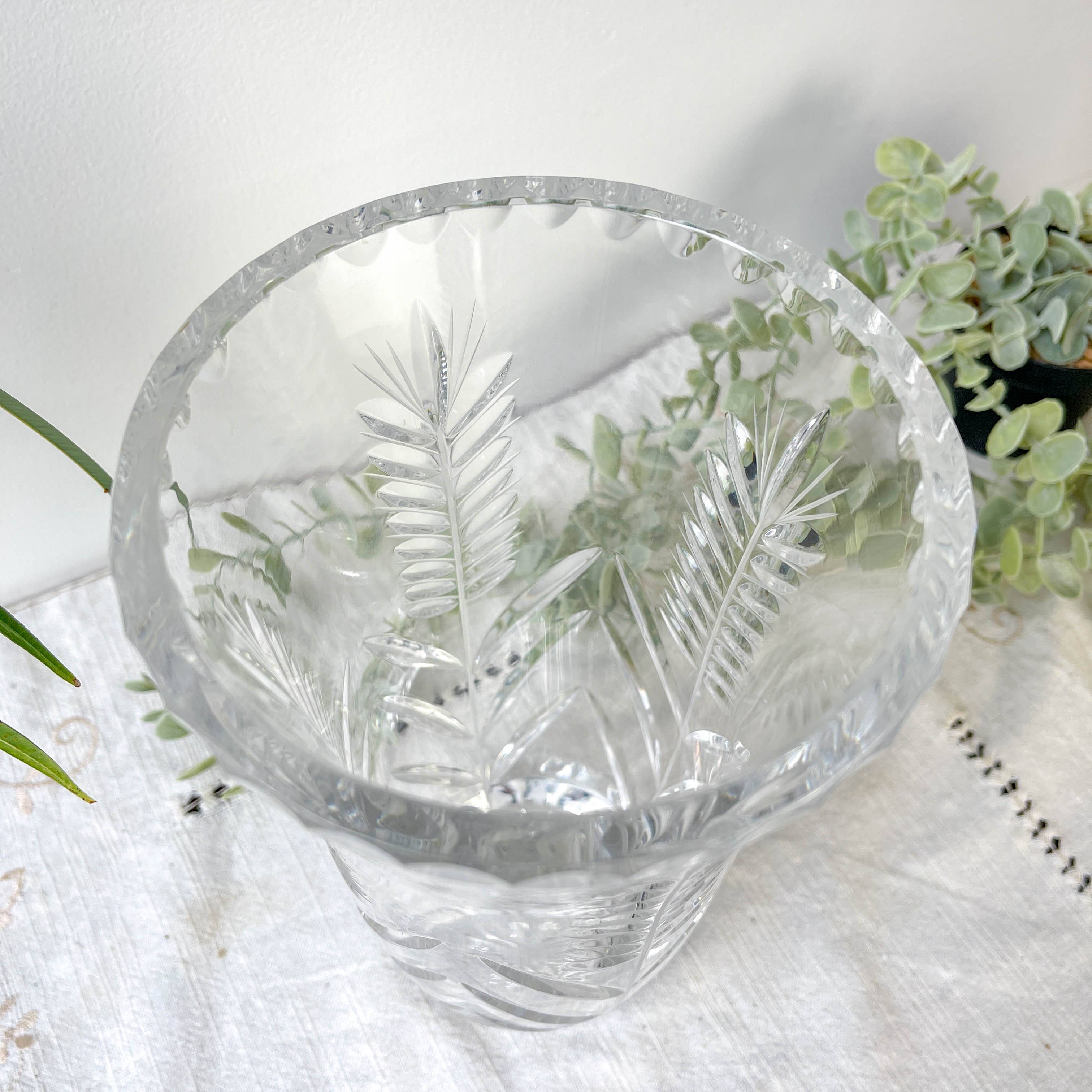 Vintage crystal vase with chiseled pattern
