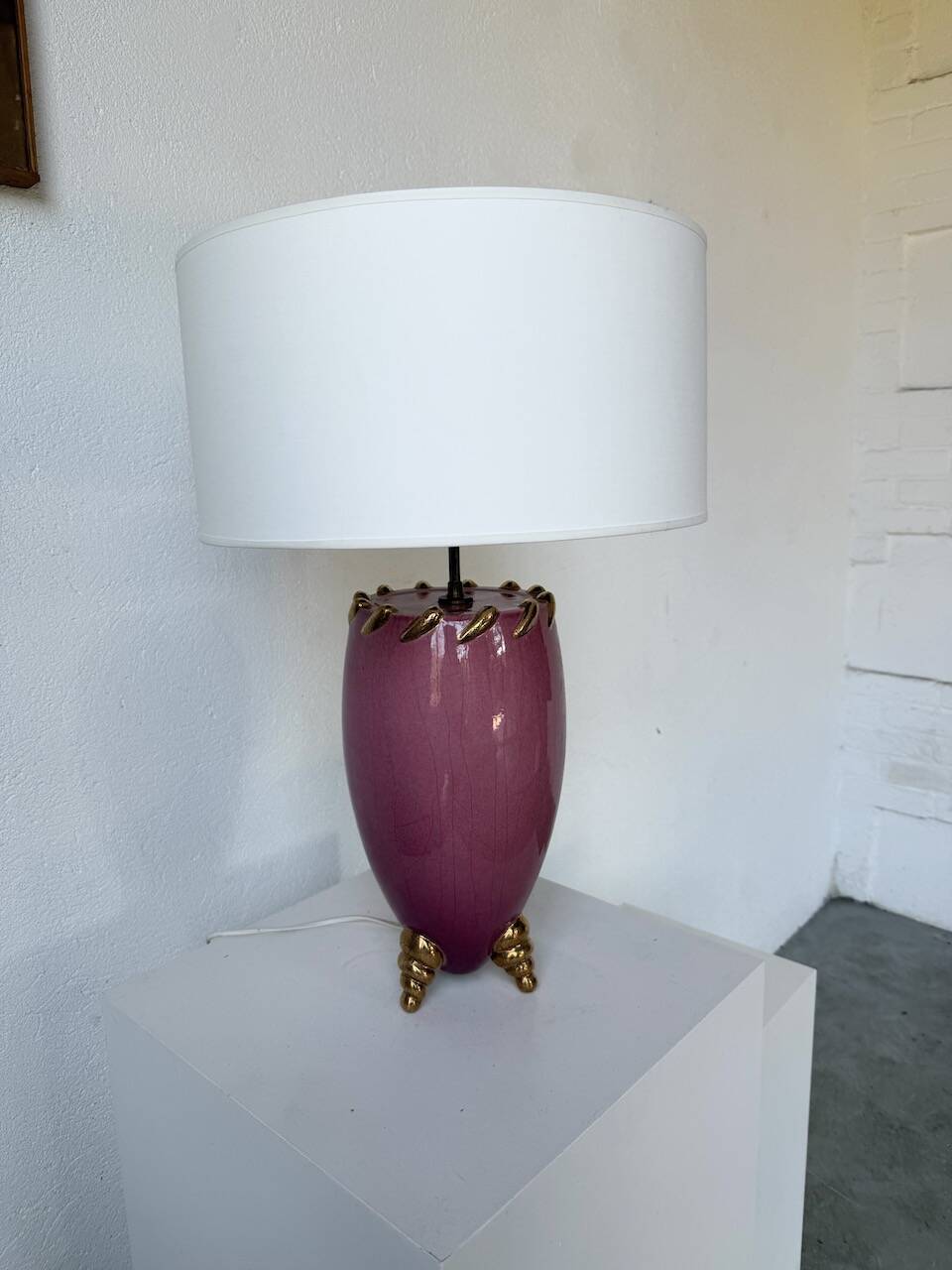 Pink and gold ceramic tripod table lamp