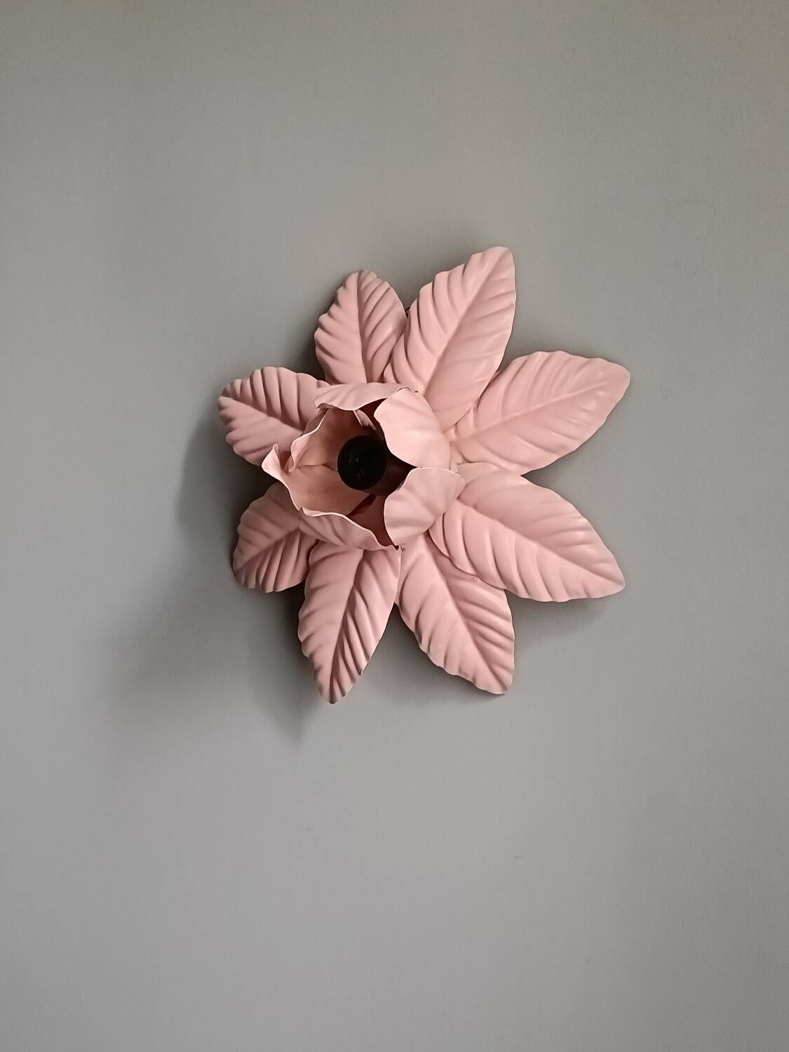 Vintage pink flower wall light