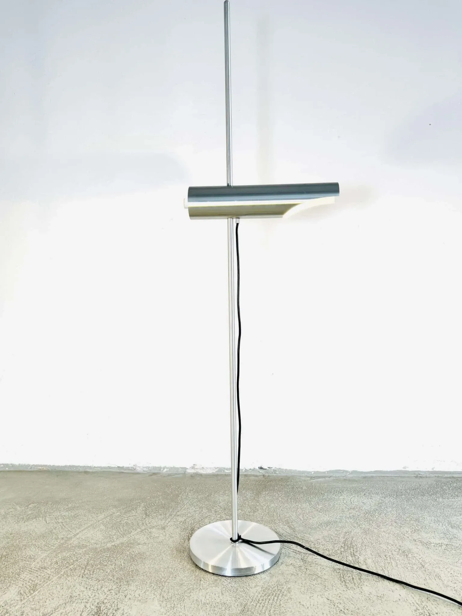 D-2003 Periskoop Floor Lamp By Maija Liisa Komulainen For Raak Amsterdam, The Netherlands, 1960S