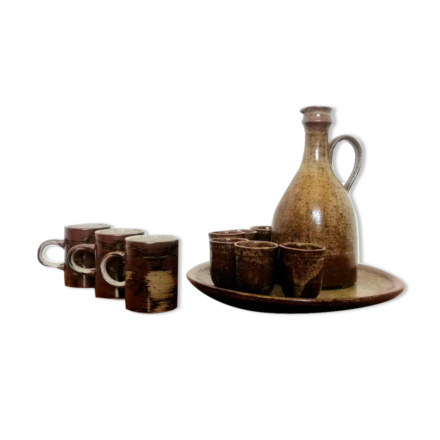 Pyrity sandstone liquor service, circa 1950