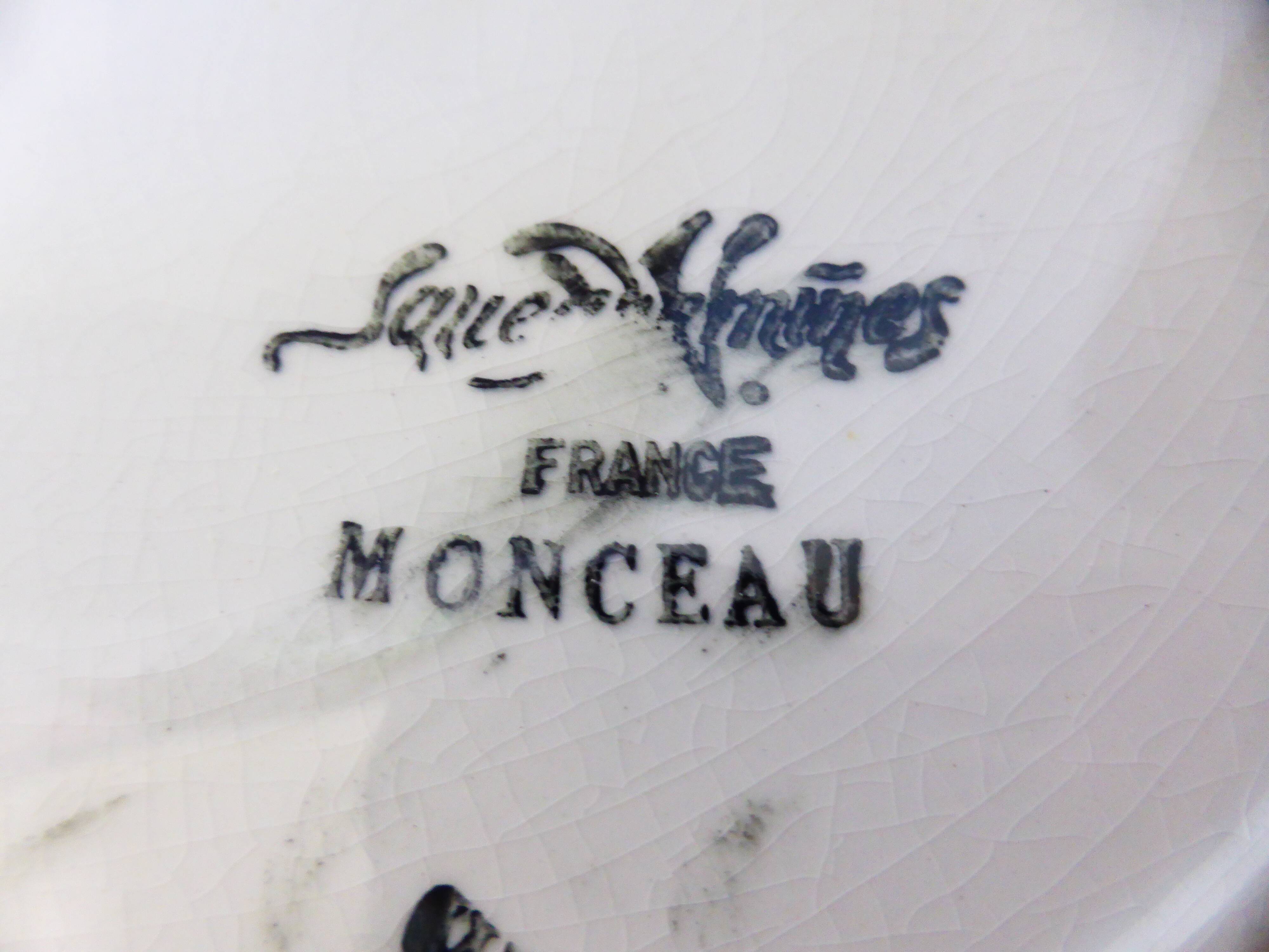 2 flat plates of Sarreguemines model Monceau