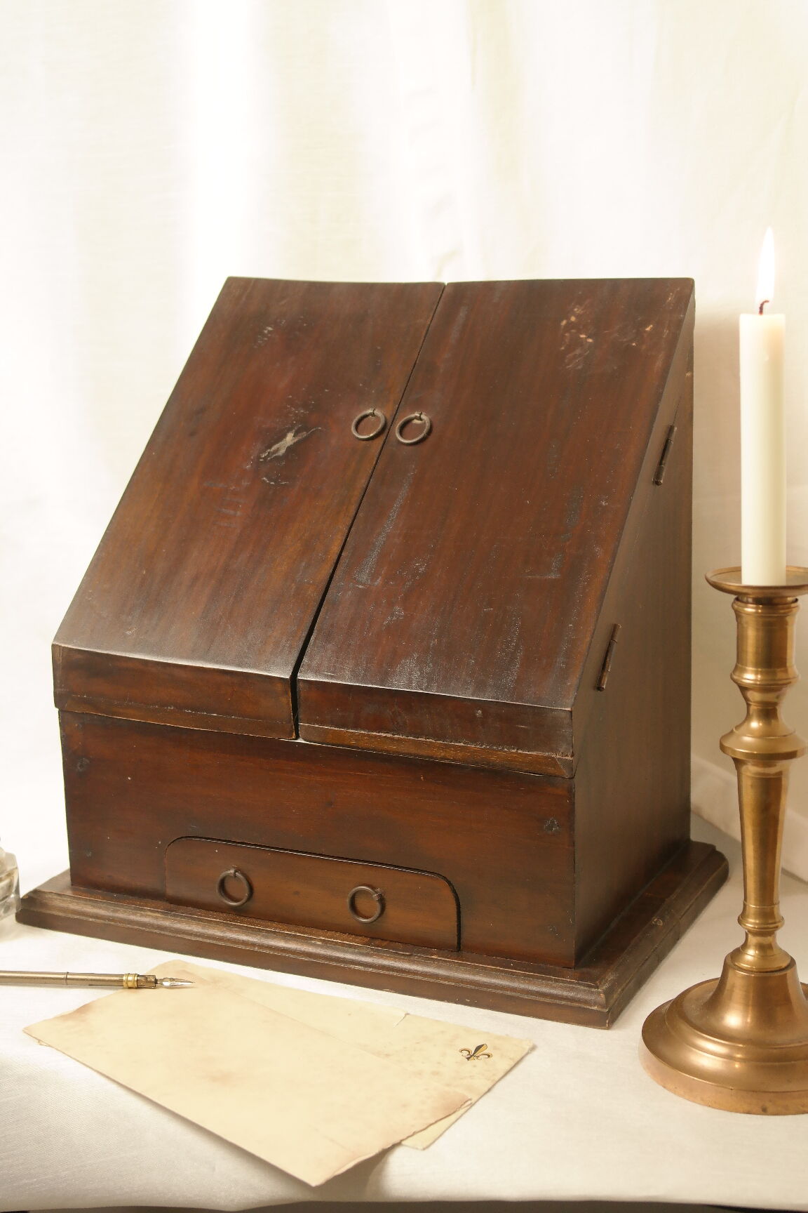 Antique table cabinet in solid mahogany XXth